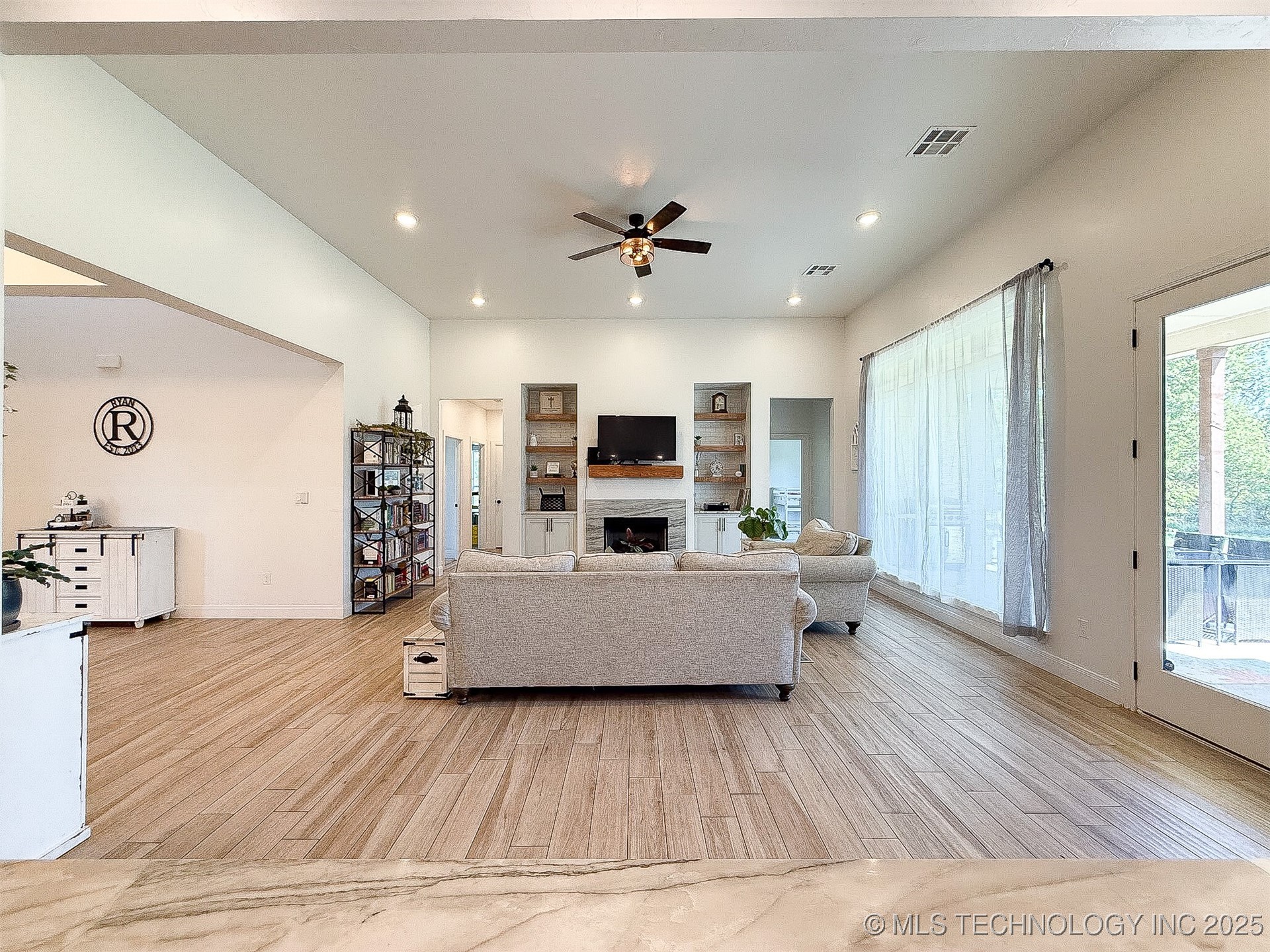 1429 Cedar Ridge Ada OK 74820