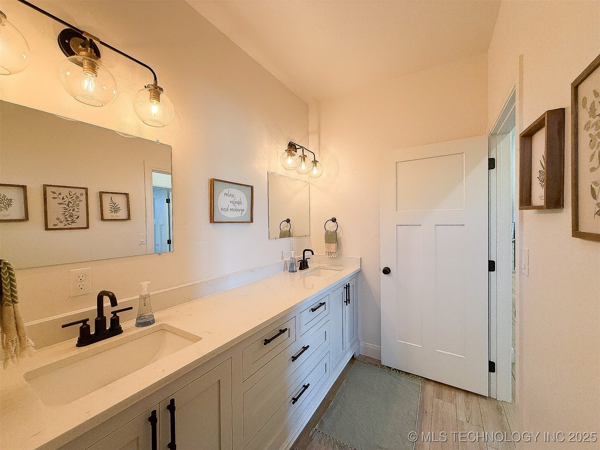 1429 Cedar Ridge Ada OK 74820