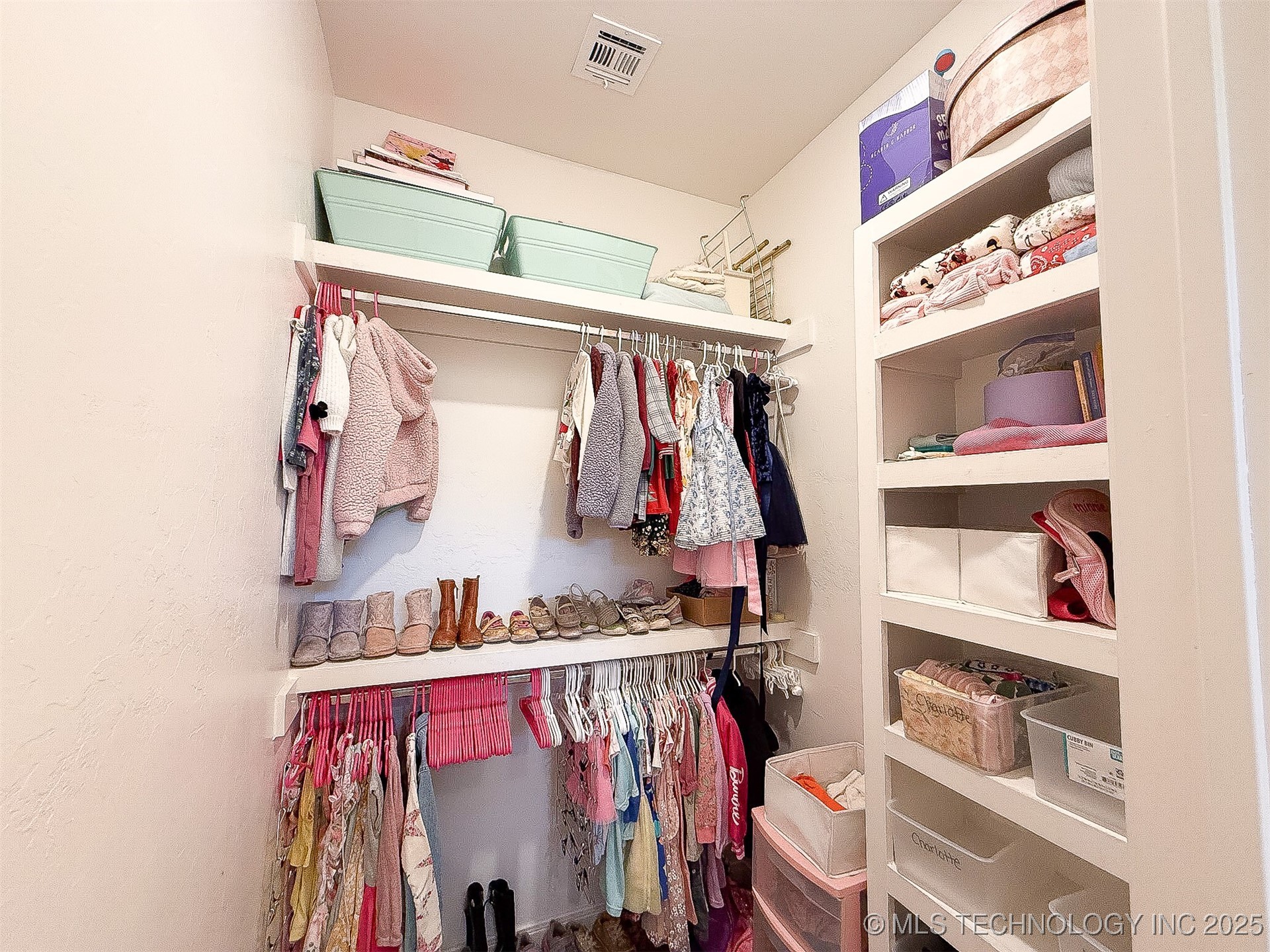 1429 Cedar Ridge Ada OK 74820