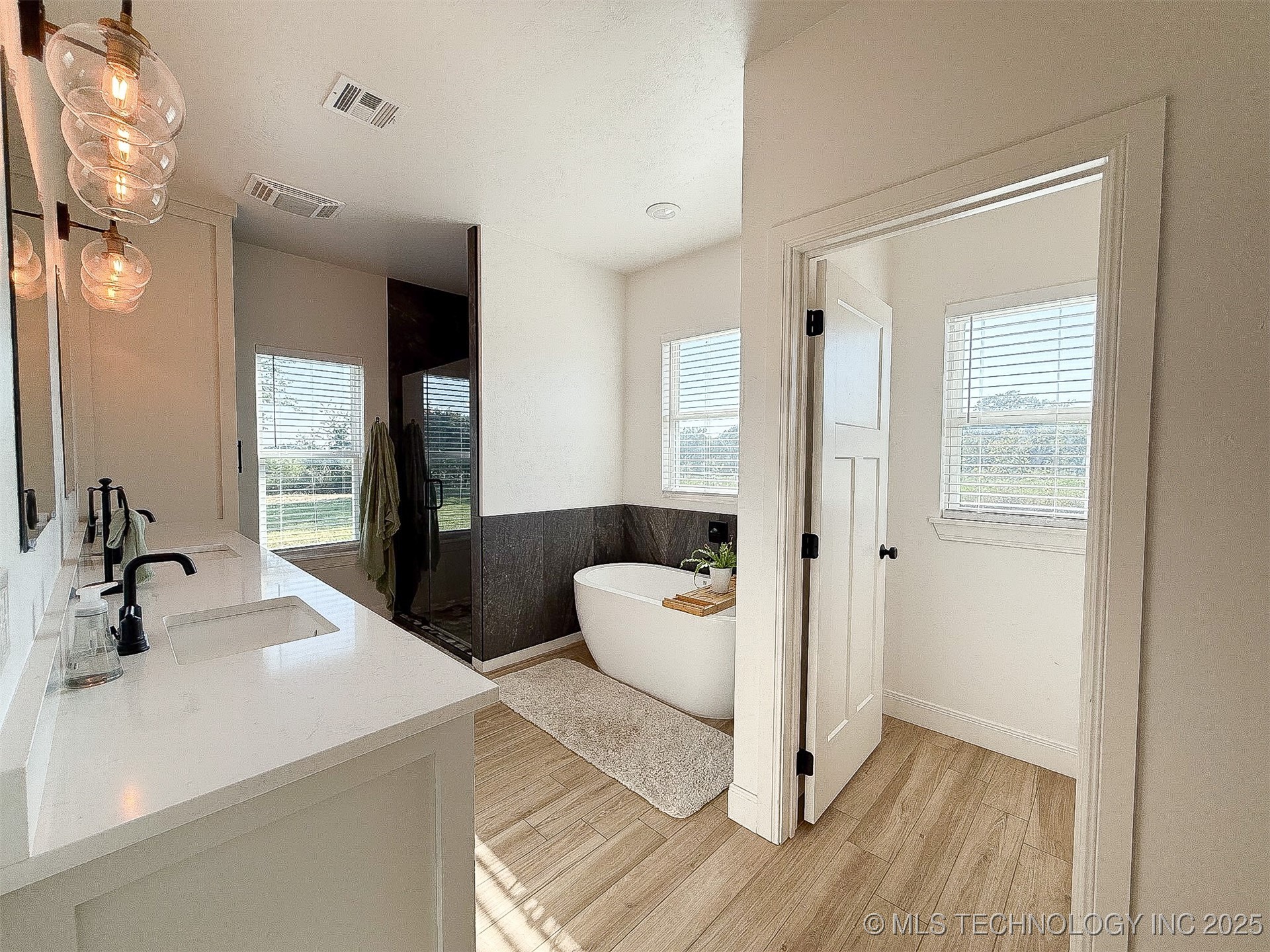 1429 Cedar Ridge Ada OK 74820