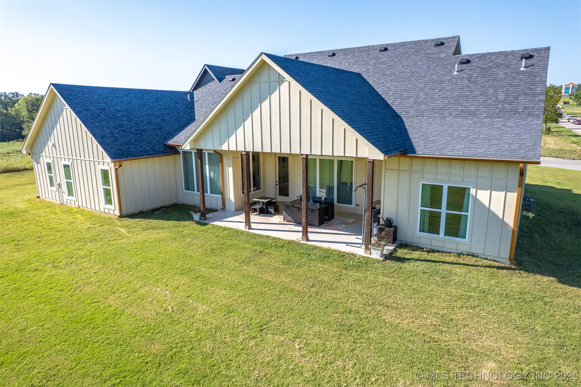 1429 Cedar Ridge Ada OK 74820