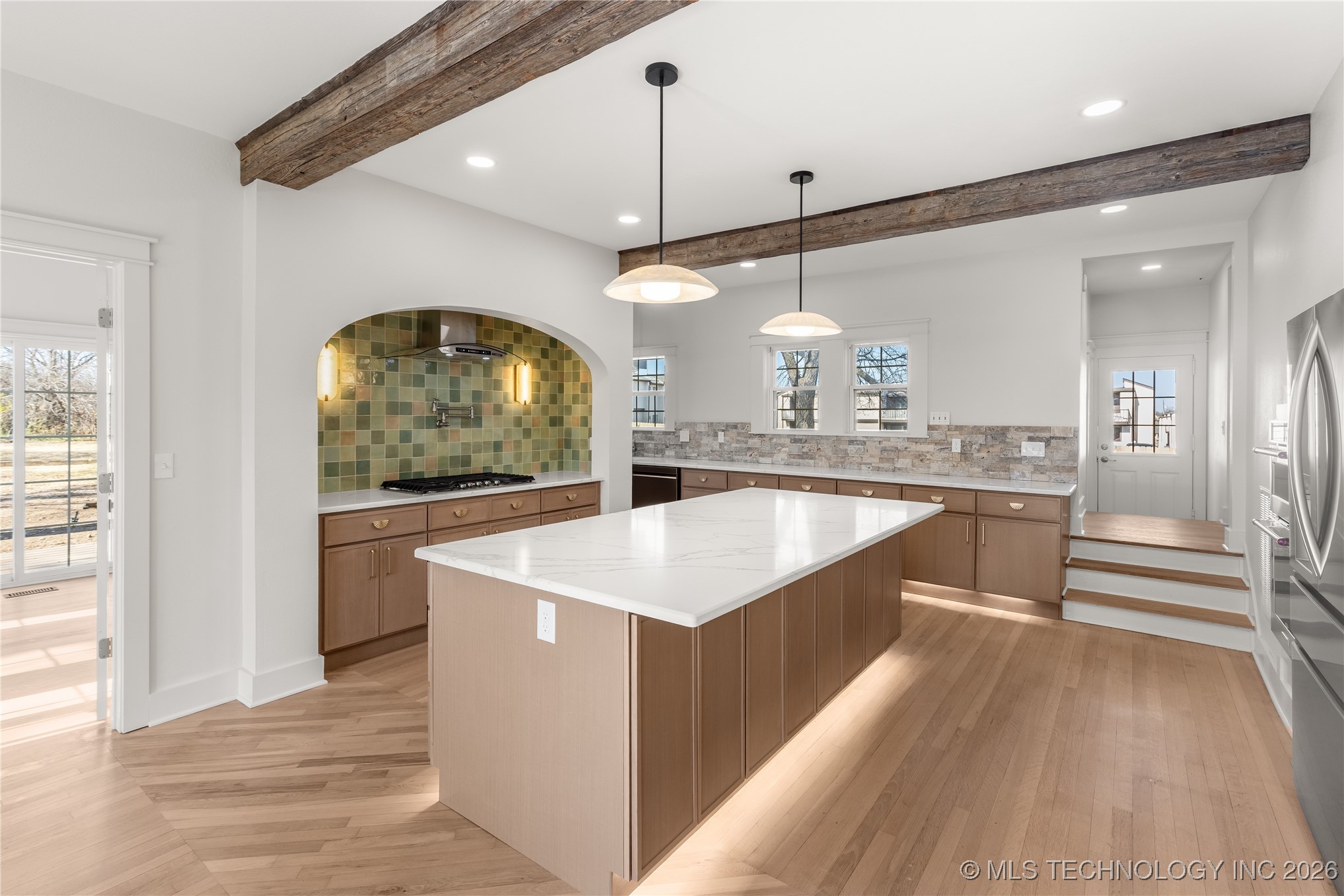 415 Sunset SW Ardmore OK 73401