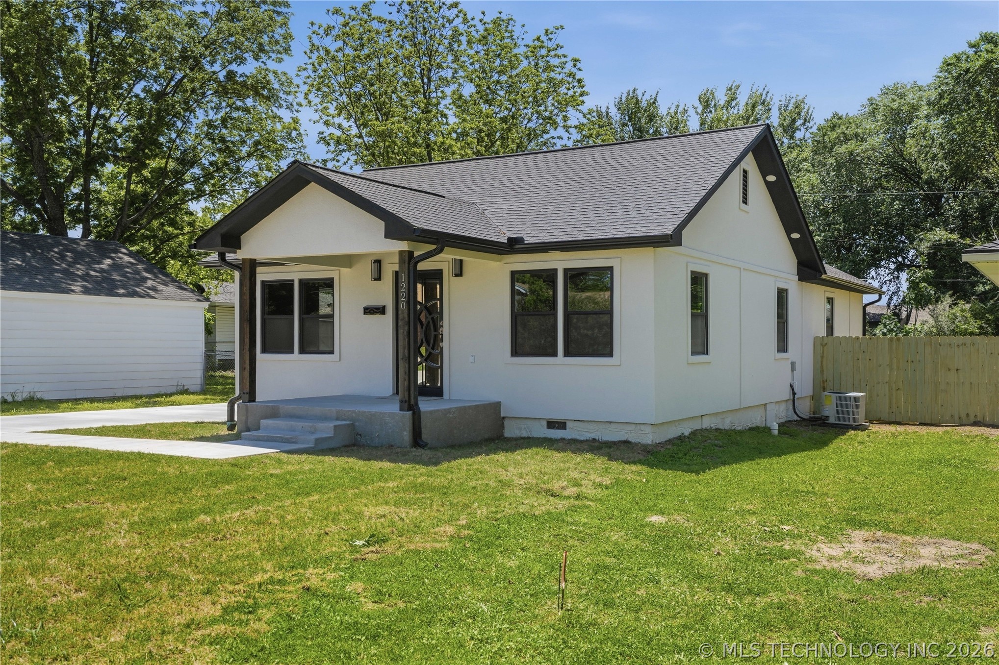 1220 E Miami Mcalester OK 74501