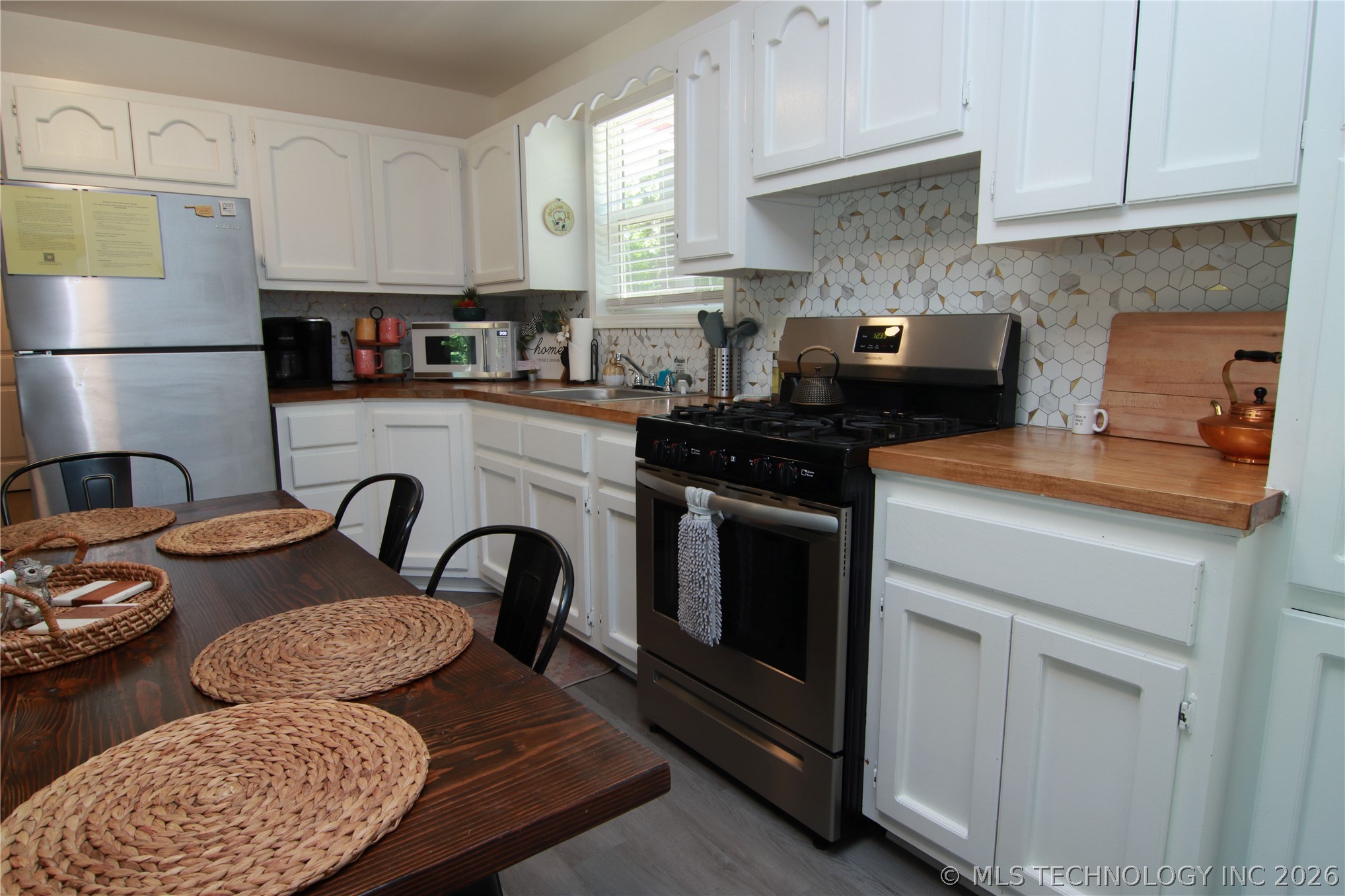 32302 S 555 Road Jay OK 74346