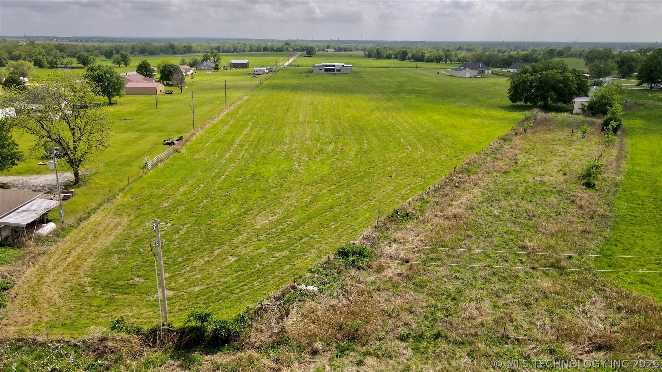 3497 E 400 Road Oologah OK 74053