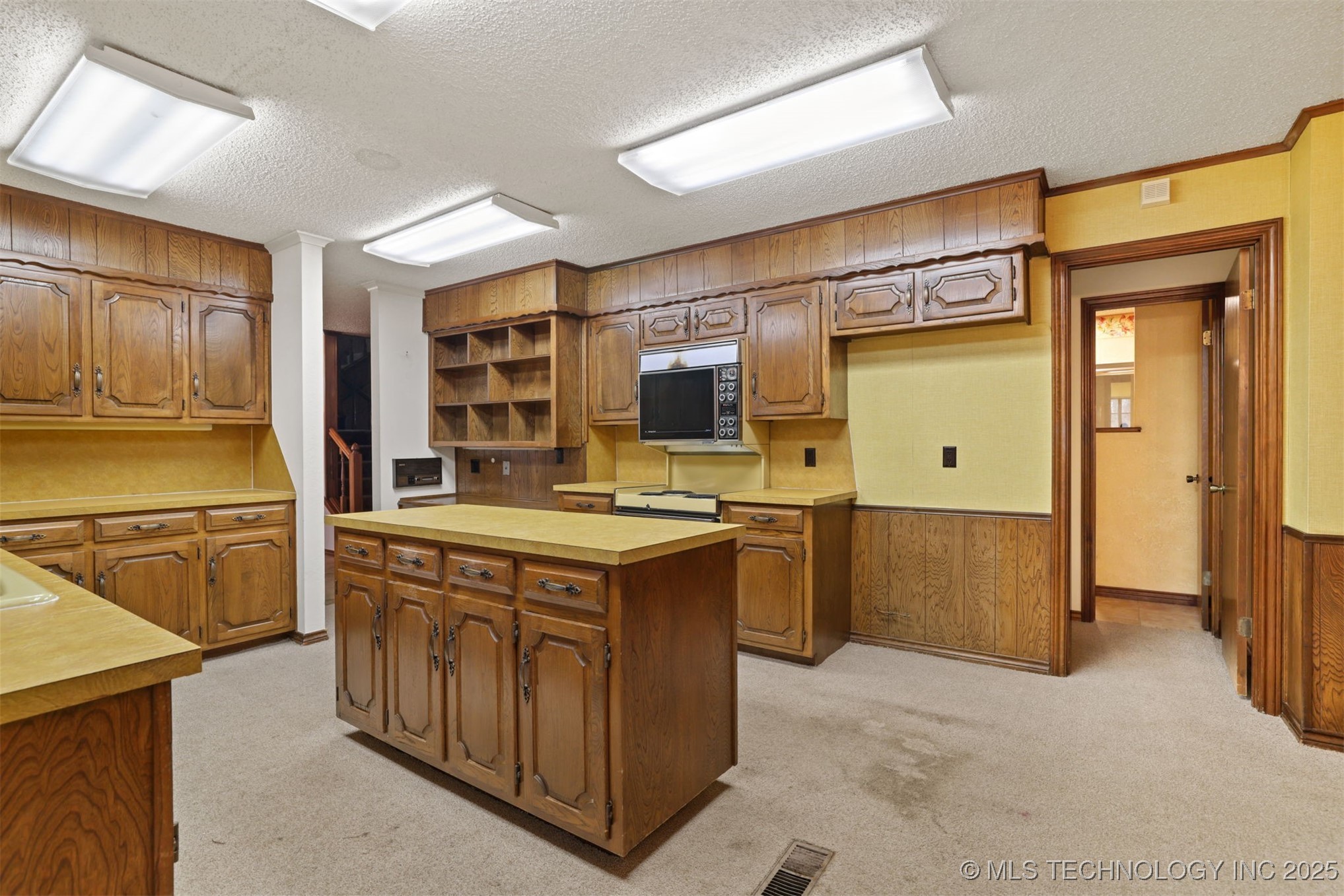 921 Crooked Oak Drive Durant OK 74701