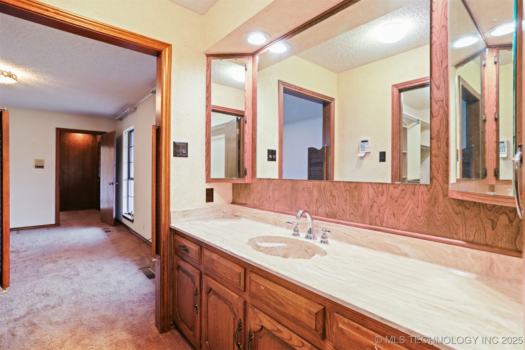 921 Crooked Oak Drive Durant OK 74701