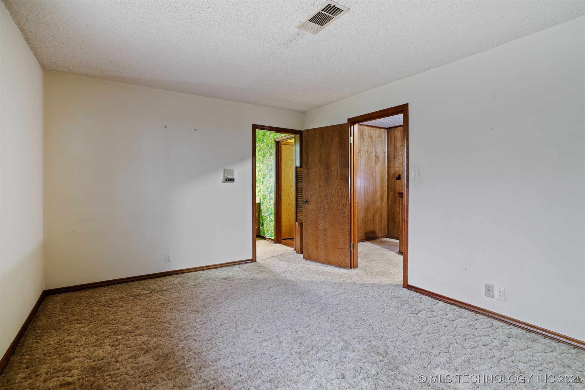 921 Crooked Oak Drive Durant OK 74701