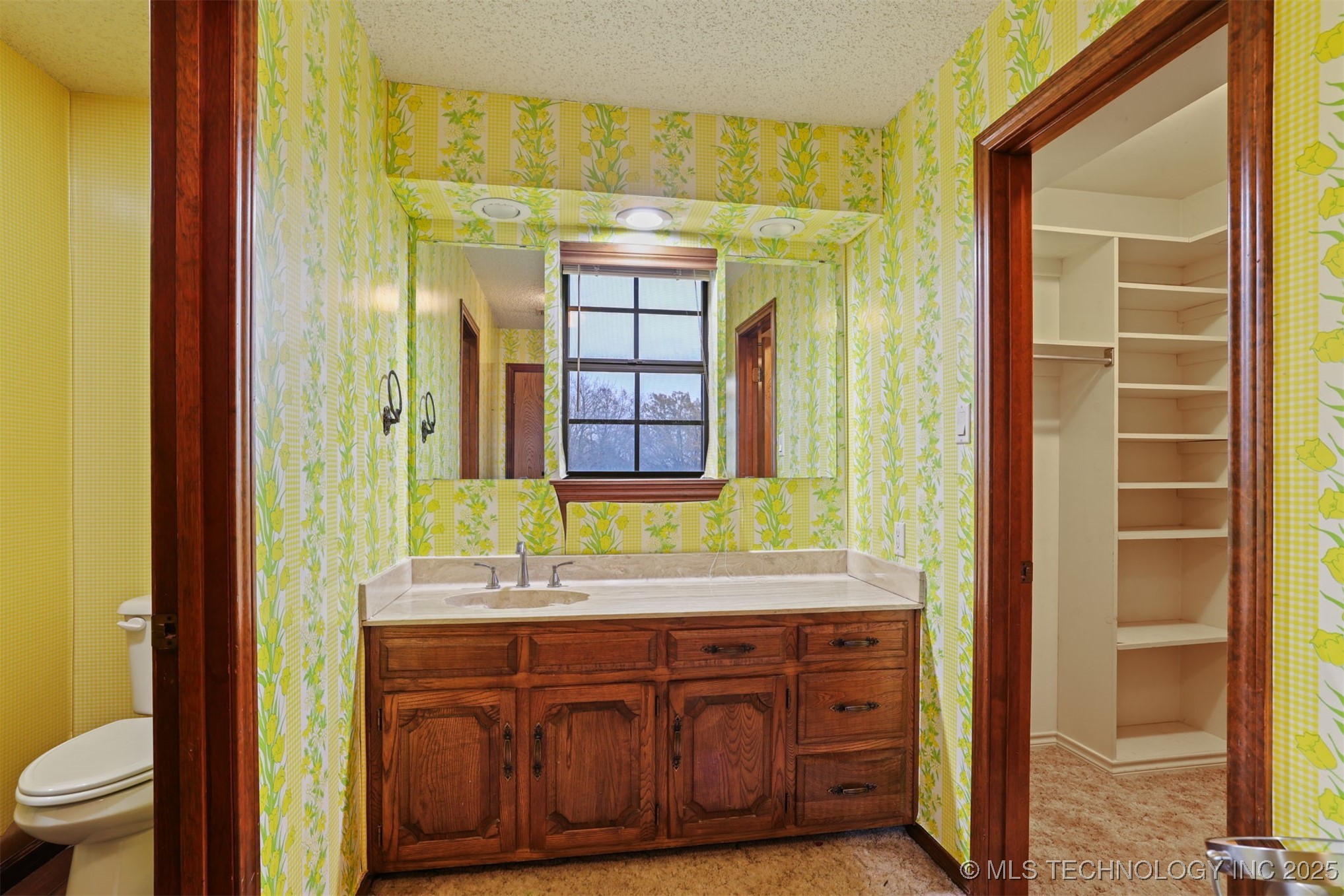 921 Crooked Oak Drive Durant OK 74701