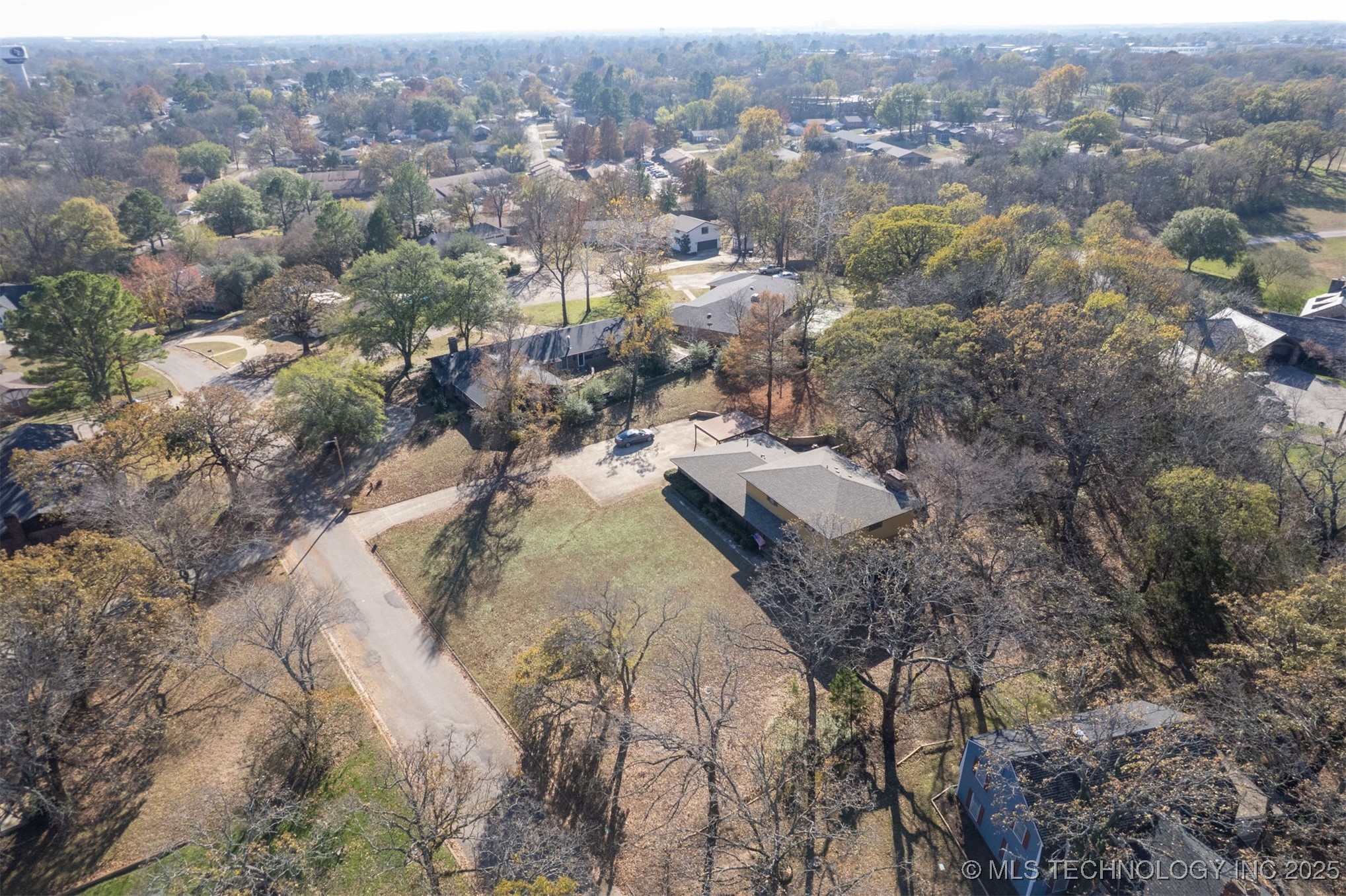 921 Crooked Oak Drive Durant OK 74701
