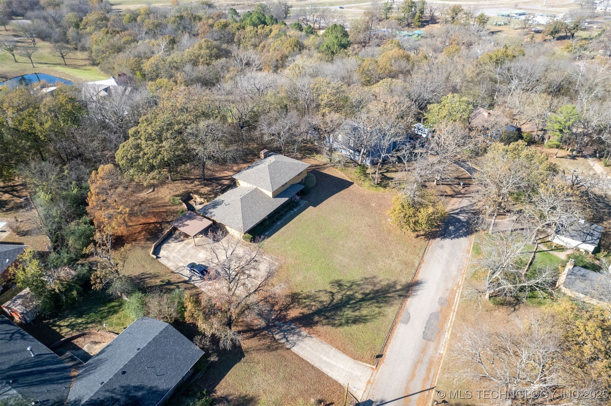 921 Crooked Oak Drive Durant OK 74701