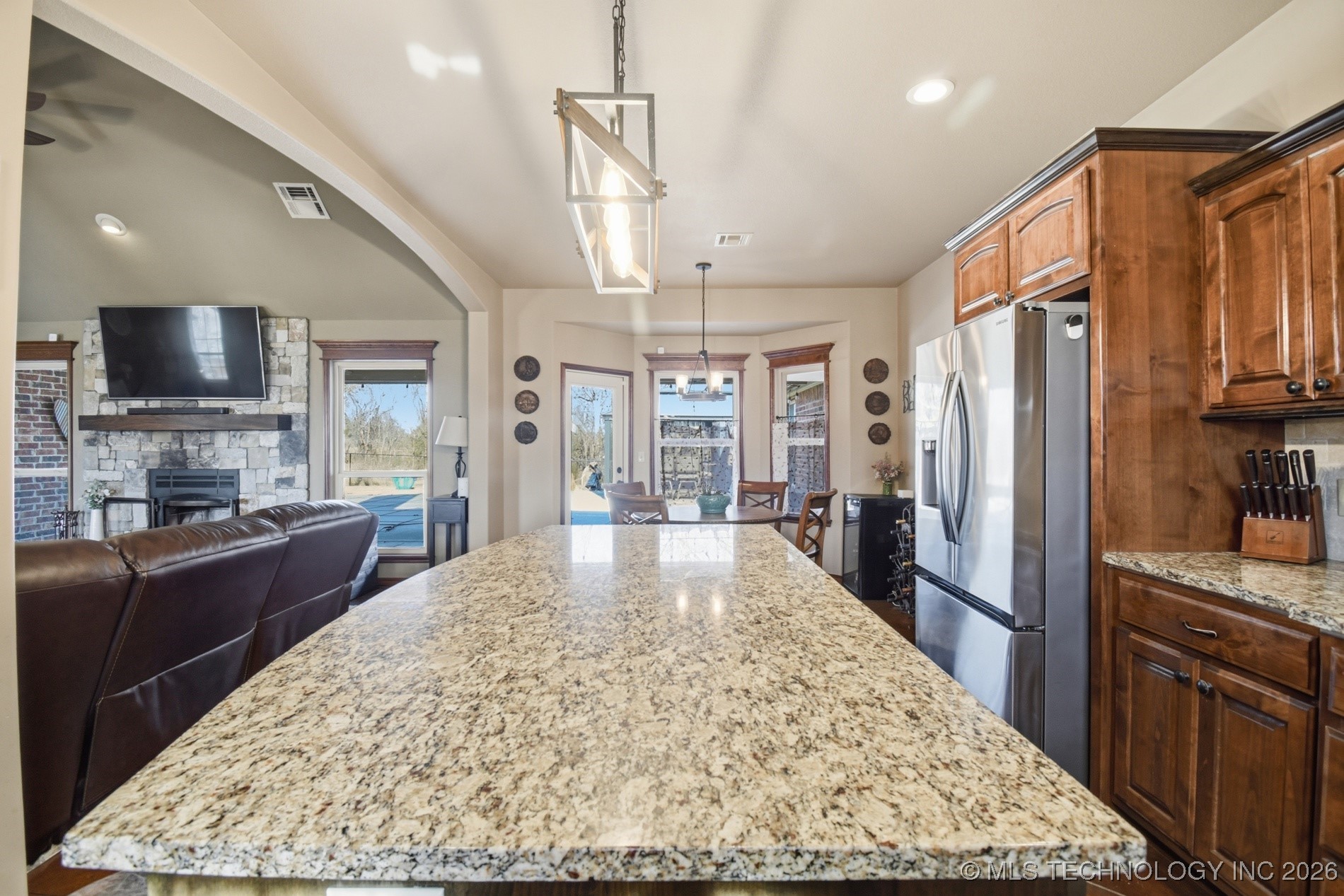 3635 E 430 Road Oologah OK 74053