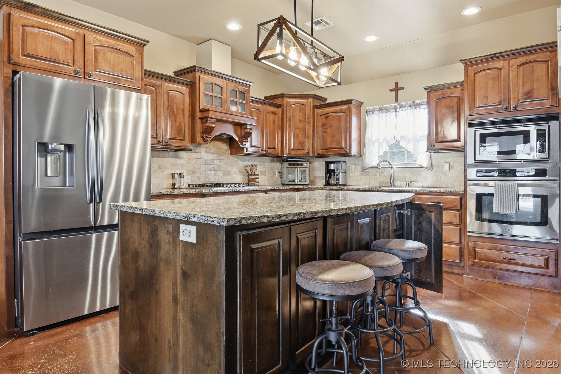 3635 E 430 Road Oologah OK 74053