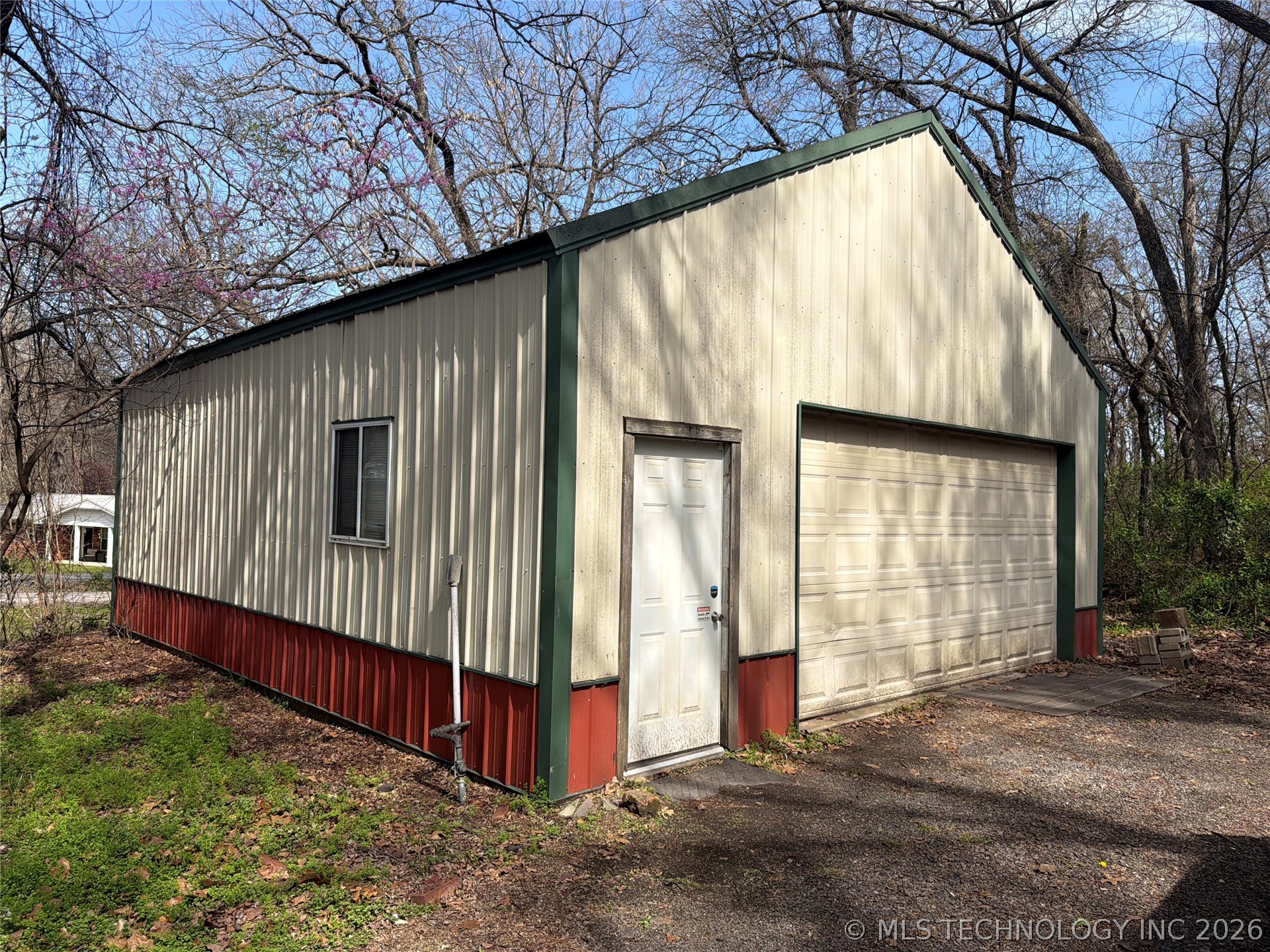 6311 E 81 Street N Fort Gibson OK 74434