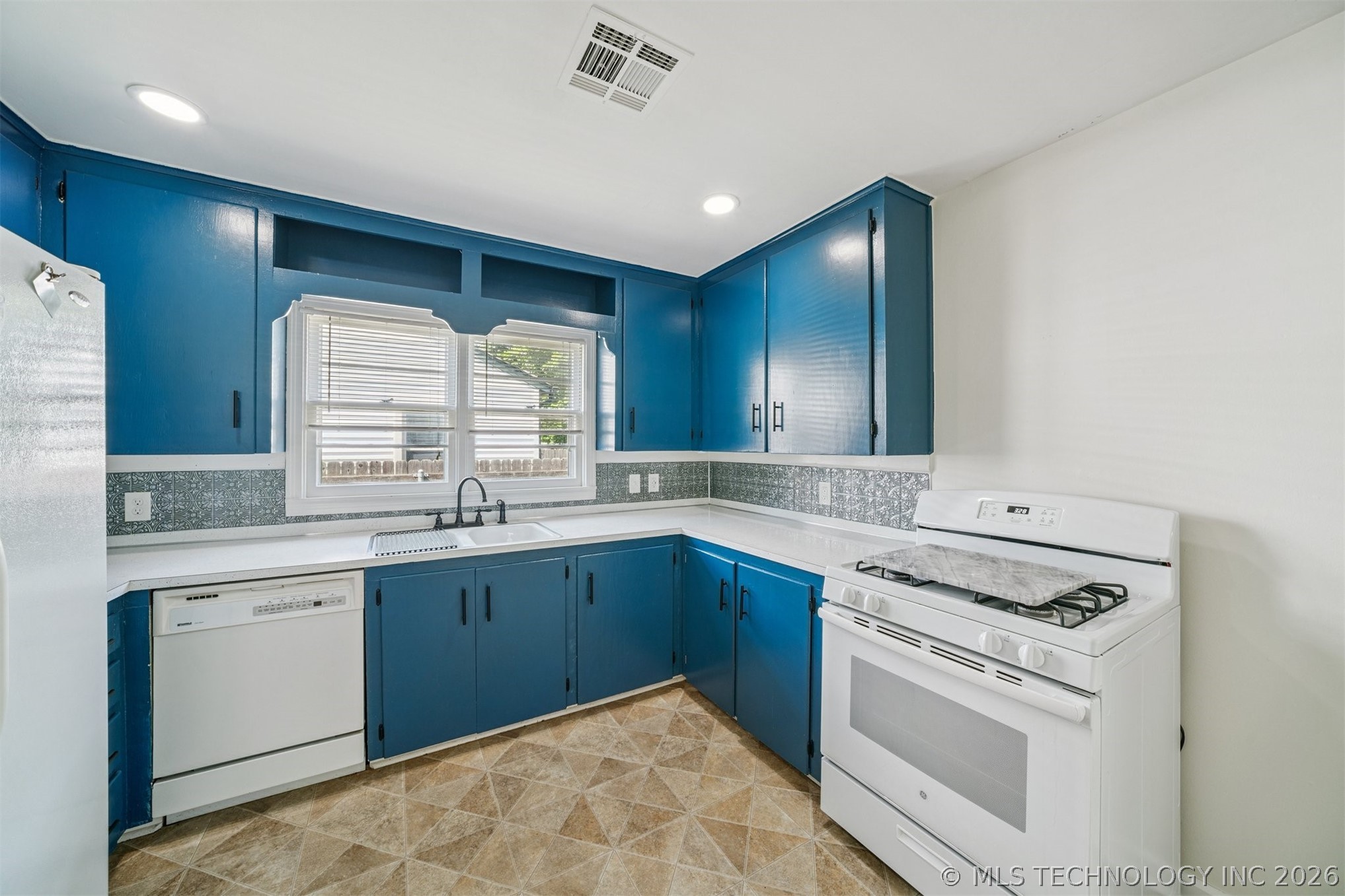 5143 S Detroit Avenue Tulsa OK 74105