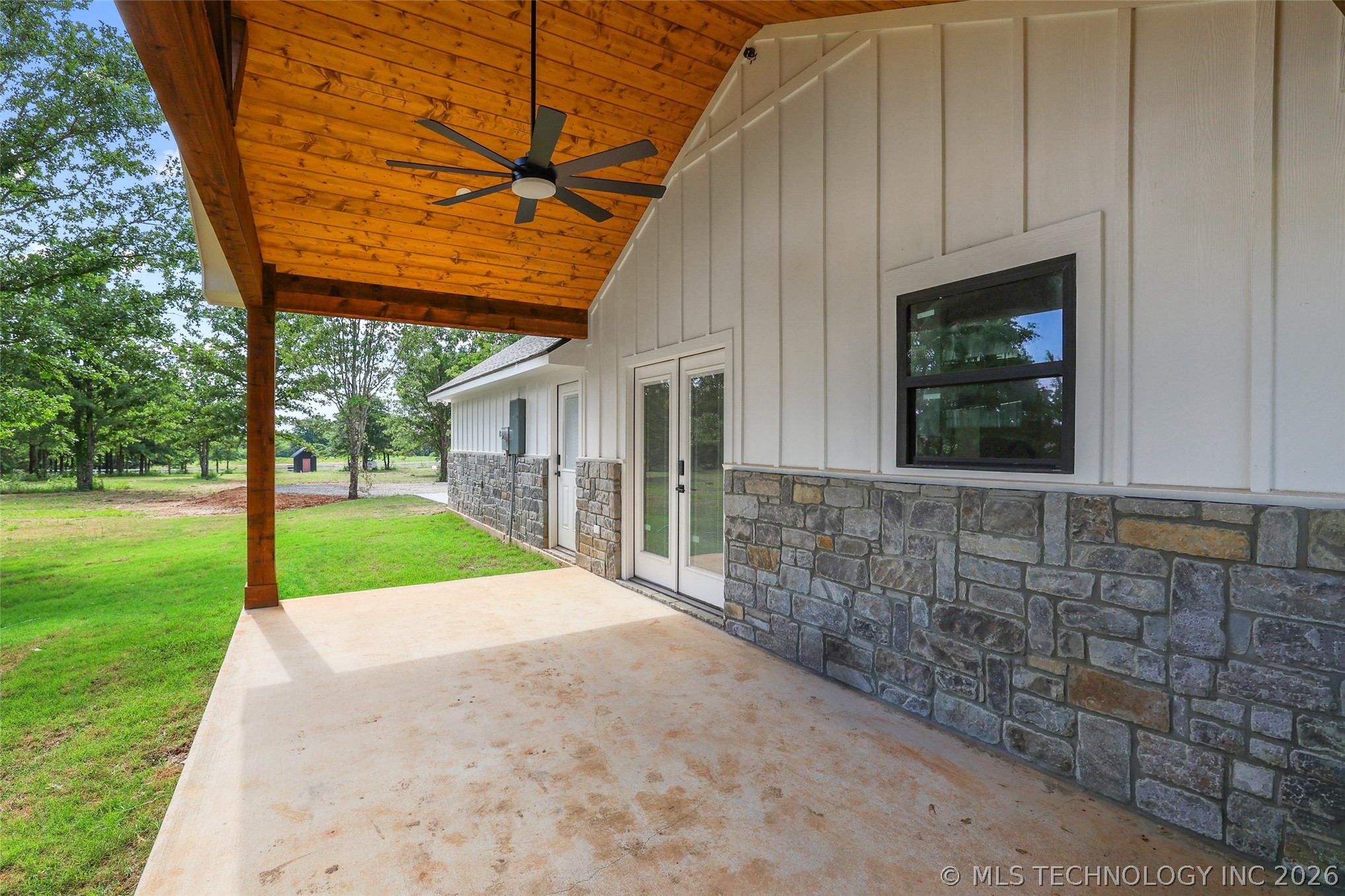 6915 Sims Road Colbert OK 74733