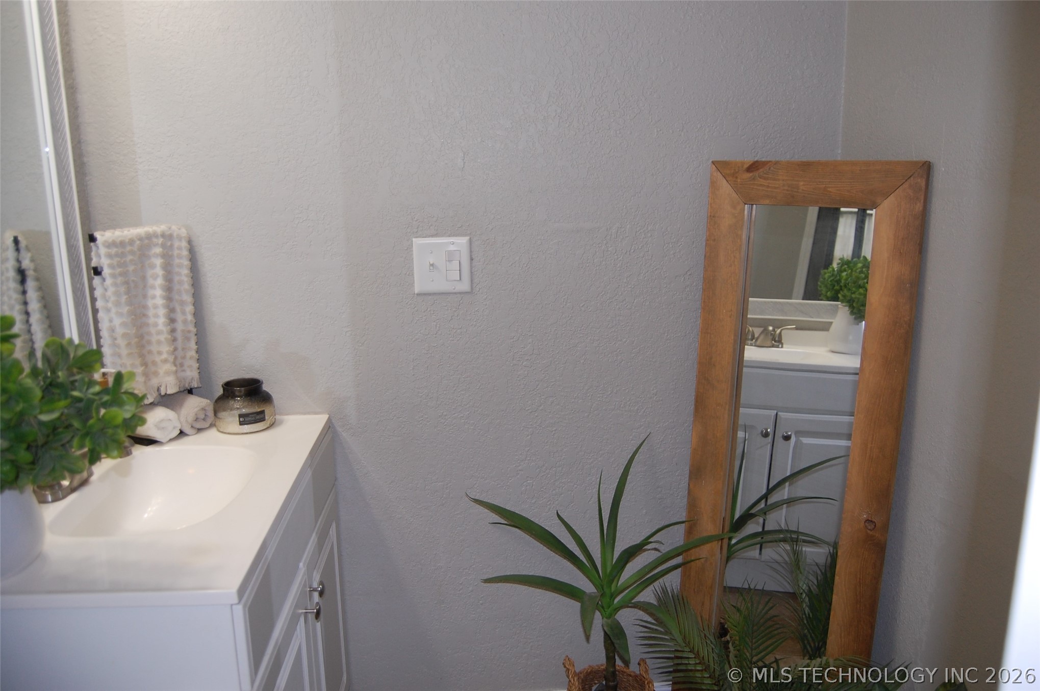 608 Pine Street Henryetta OK 74437