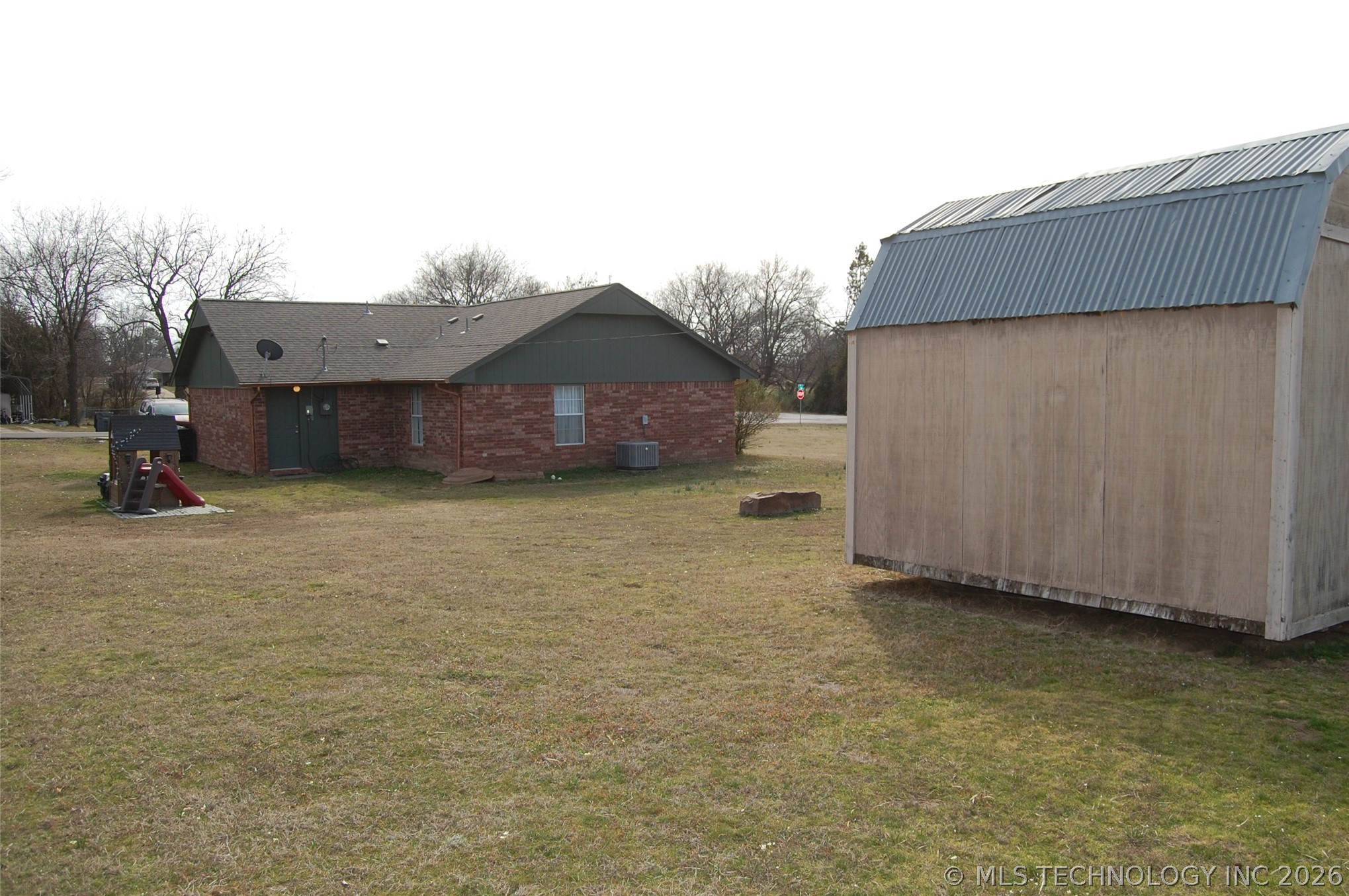 608 Pine Street Henryetta OK 74437