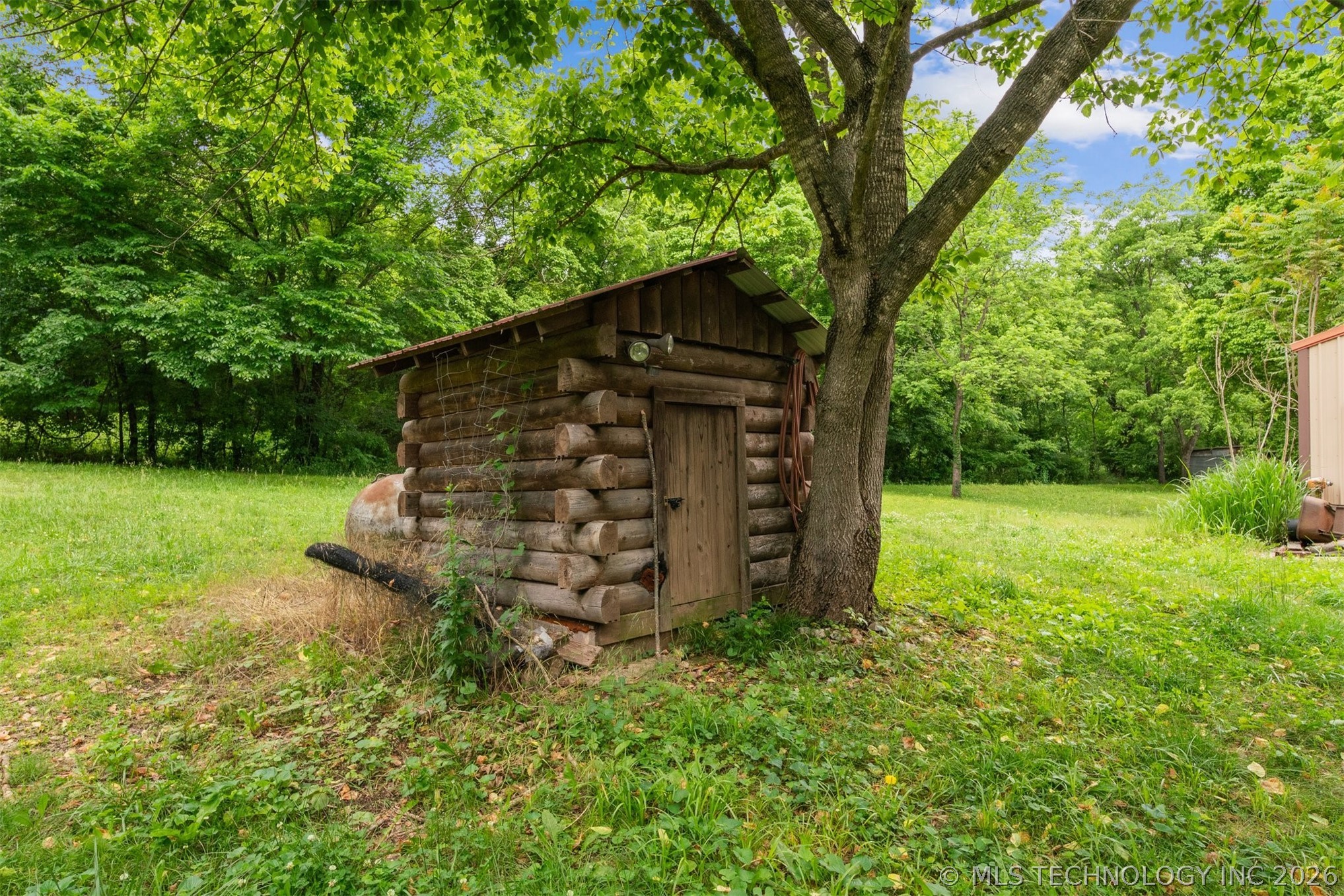 21742 E 660 Road Tahlequah OK 74464