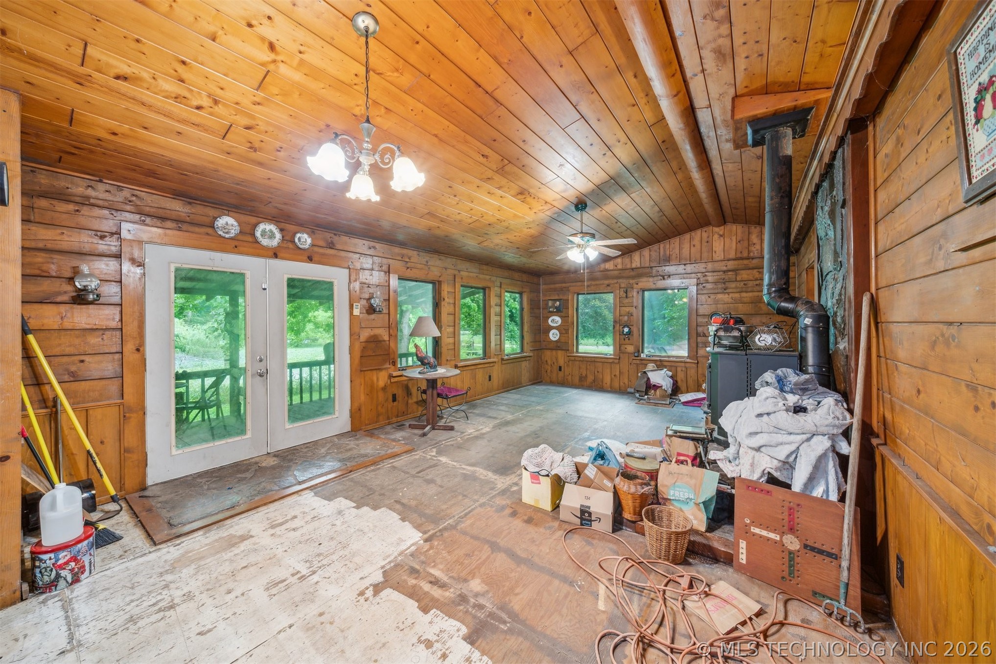 21742 E 660 Road Tahlequah OK 74464