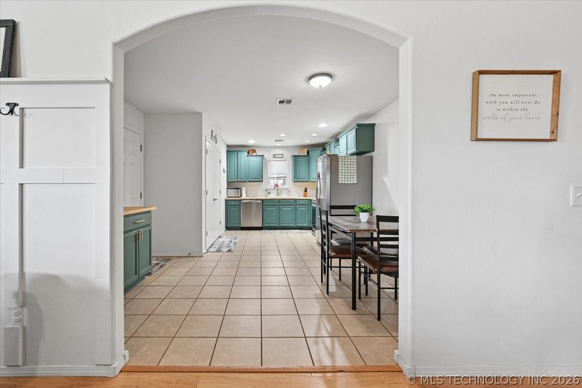 63 W Fairlane Drive Sapulpa OK 74066