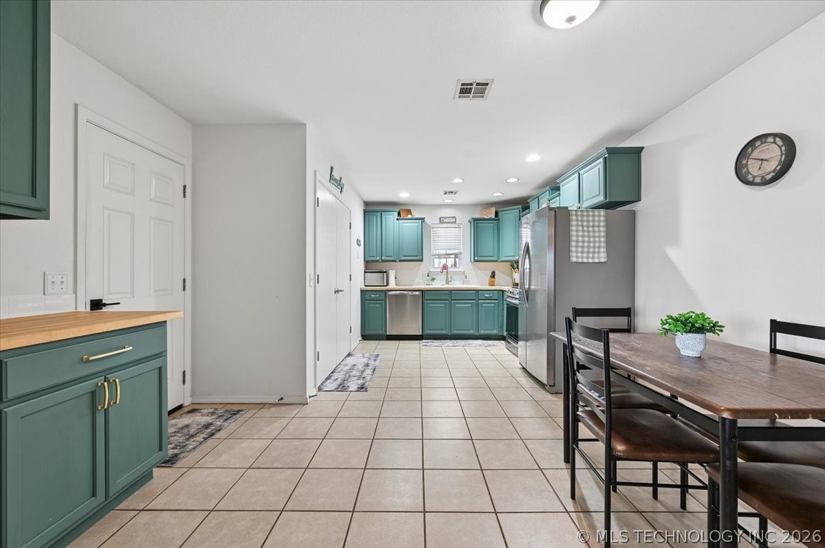 63 W Fairlane Drive Sapulpa OK 74066