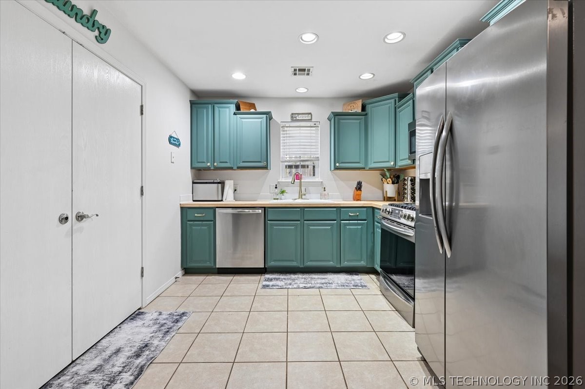 63 W Fairlane Drive Sapulpa OK 74066