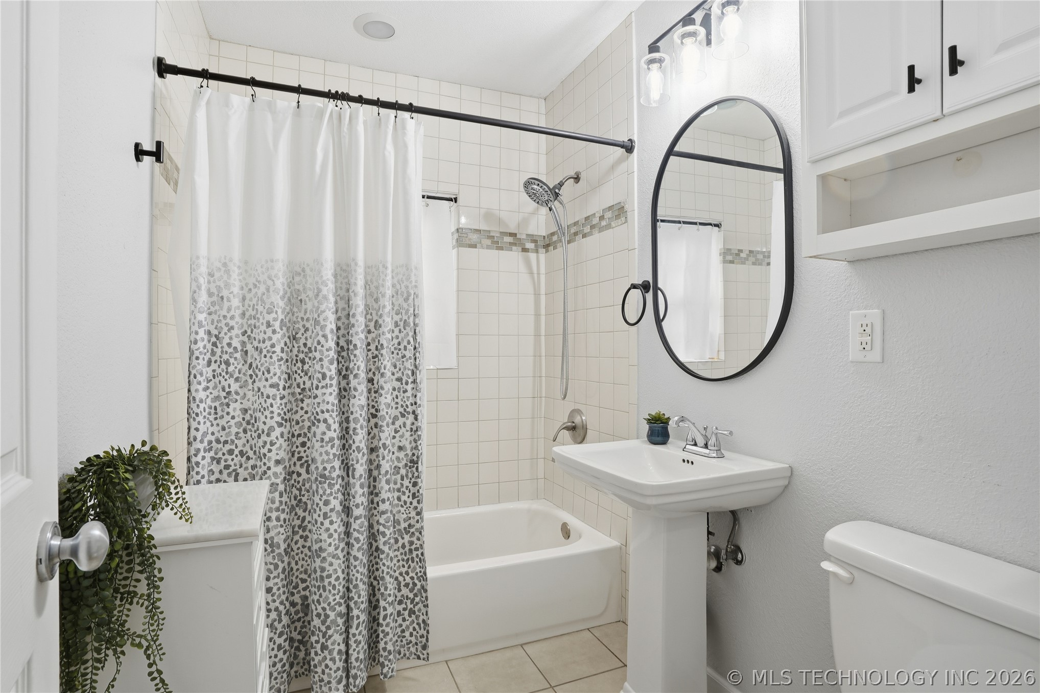 832 S Indianapolis Avenue Tulsa OK 74112