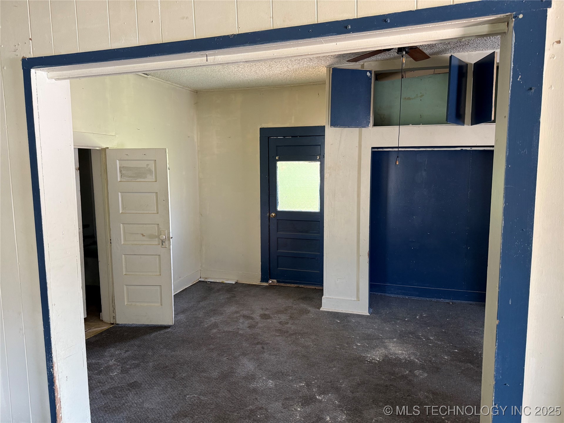 201 E Main Street Henryetta OK 74437