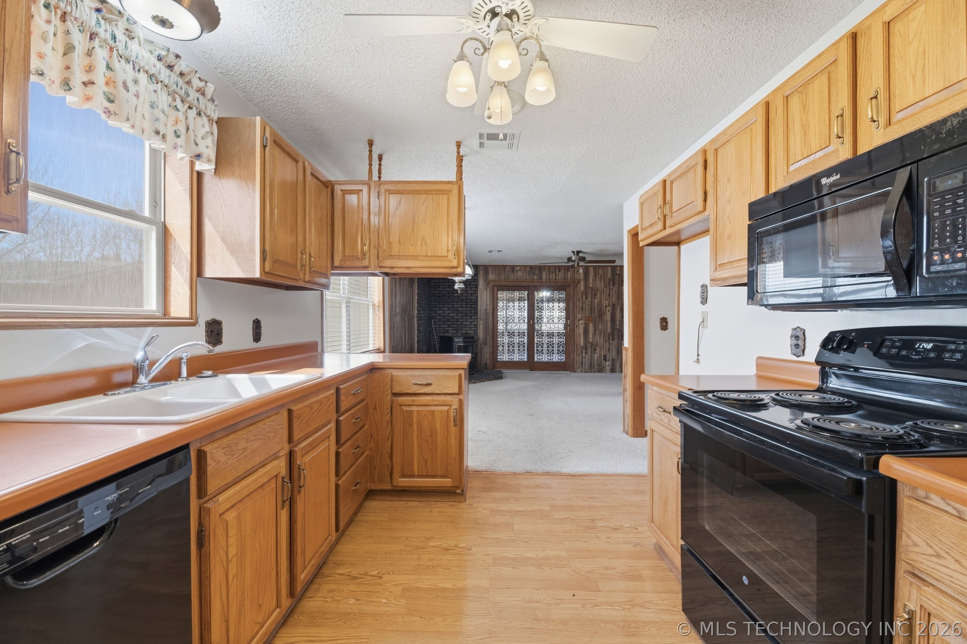 518 Fox Run Court Mannford OK 74044