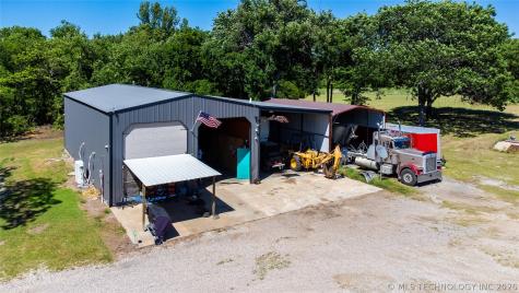 21651 N County Road 3384 Stratford OK 74872