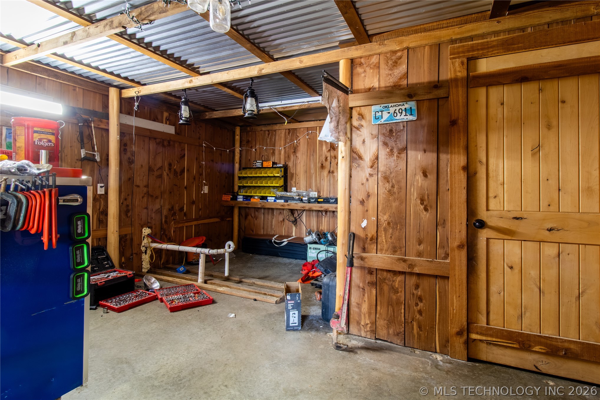 21651 N County Road 3384 Stratford OK 74872