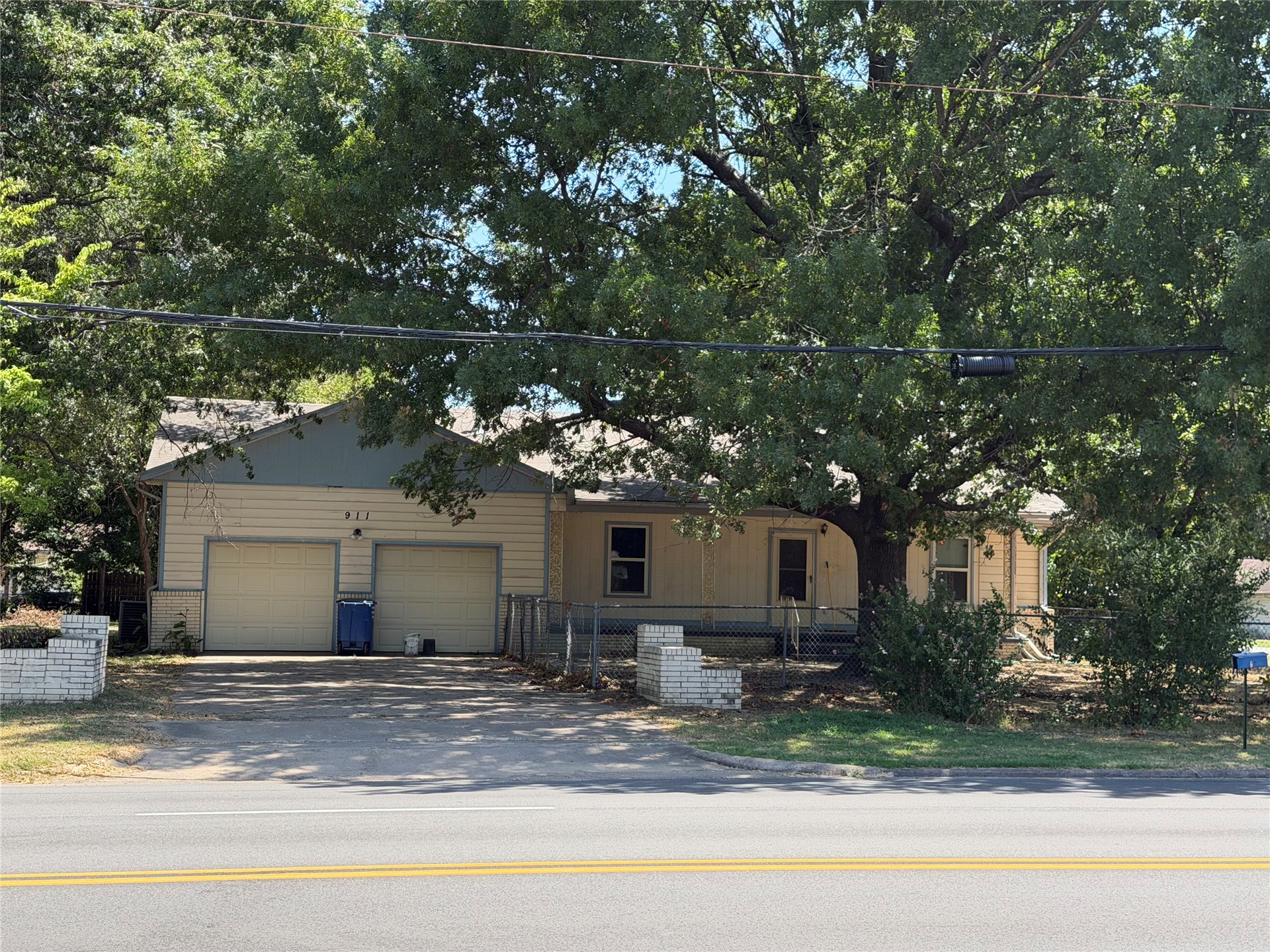 911 S Mcquarrie Avenue Wagoner OK 74467