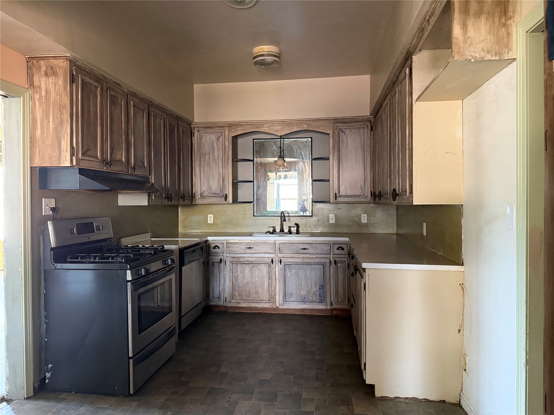 911 S Mcquarrie Avenue Wagoner OK 74467