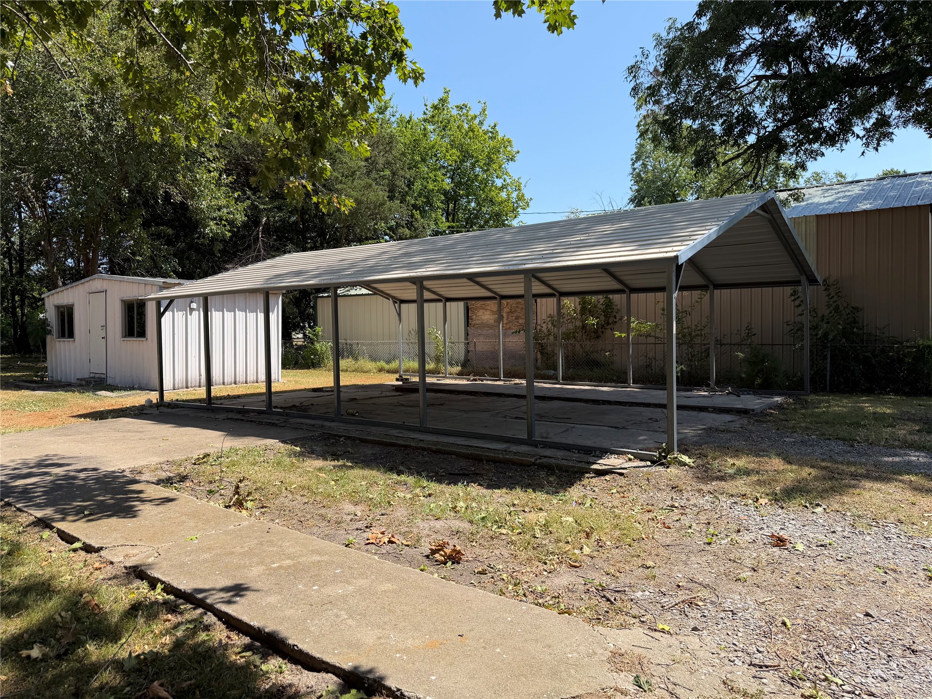 911 S Mcquarrie Avenue Wagoner OK 74467