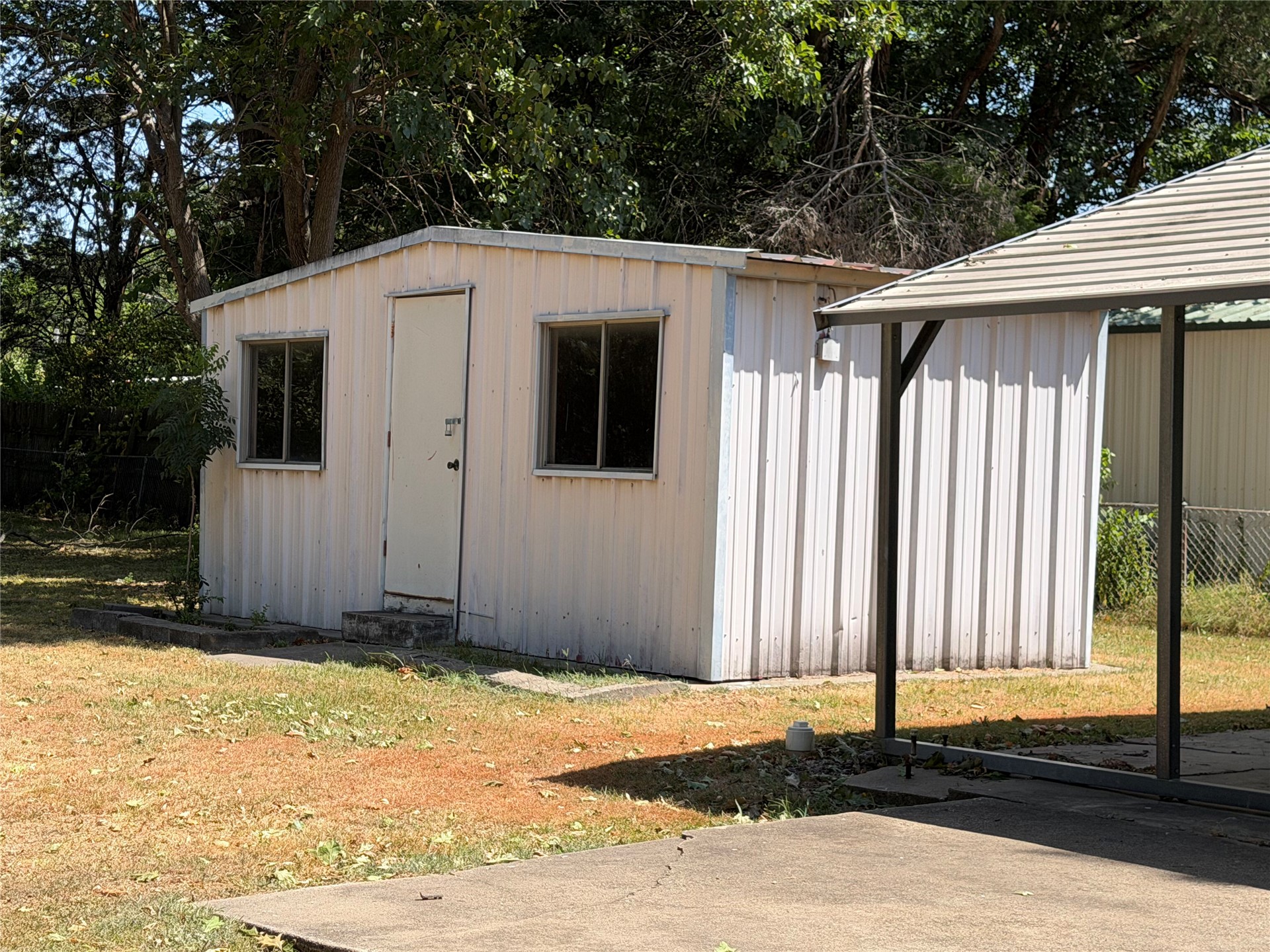 911 S Mcquarrie Avenue Wagoner OK 74467