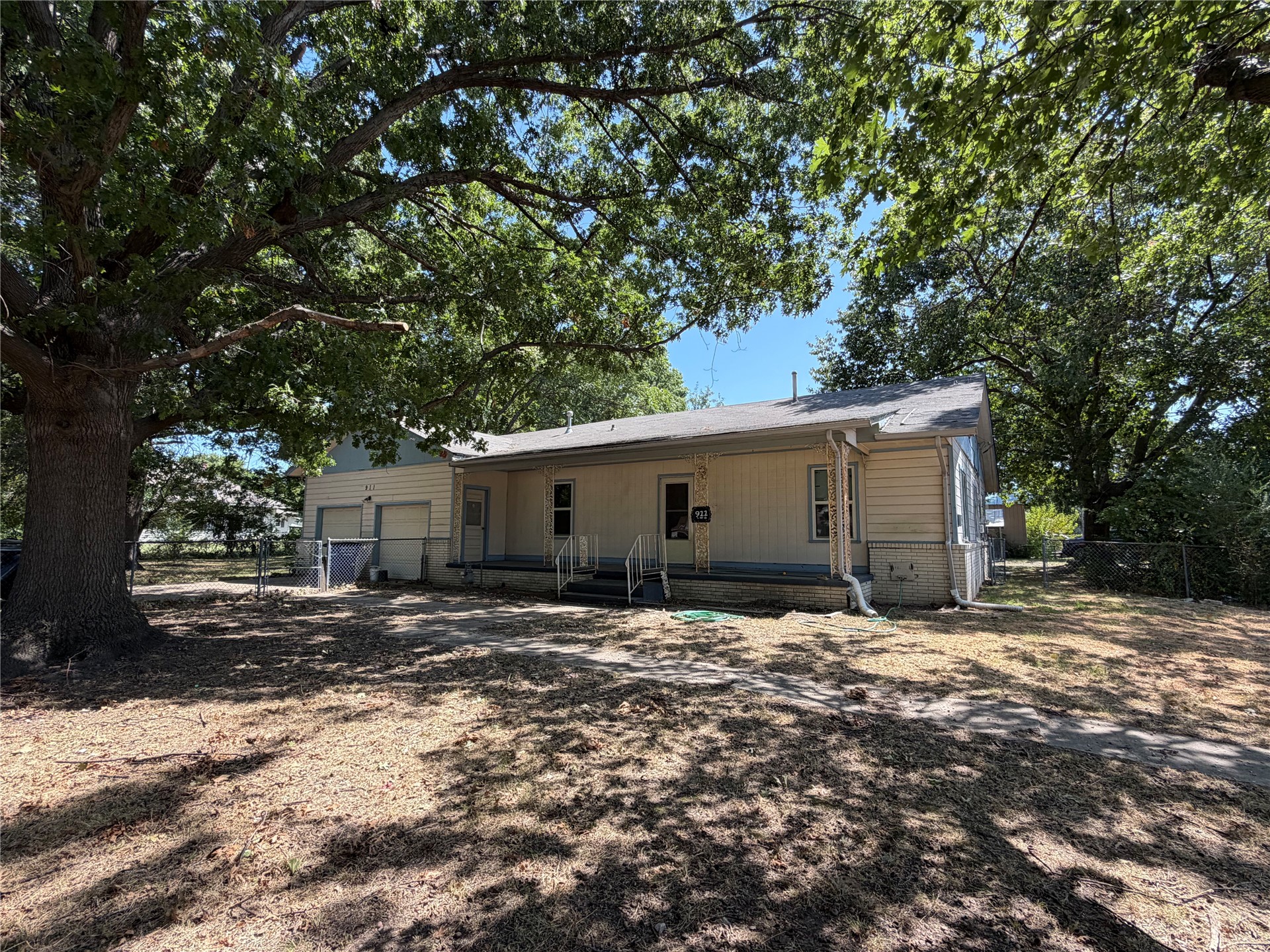 911 S Mcquarrie Avenue Wagoner OK 74467