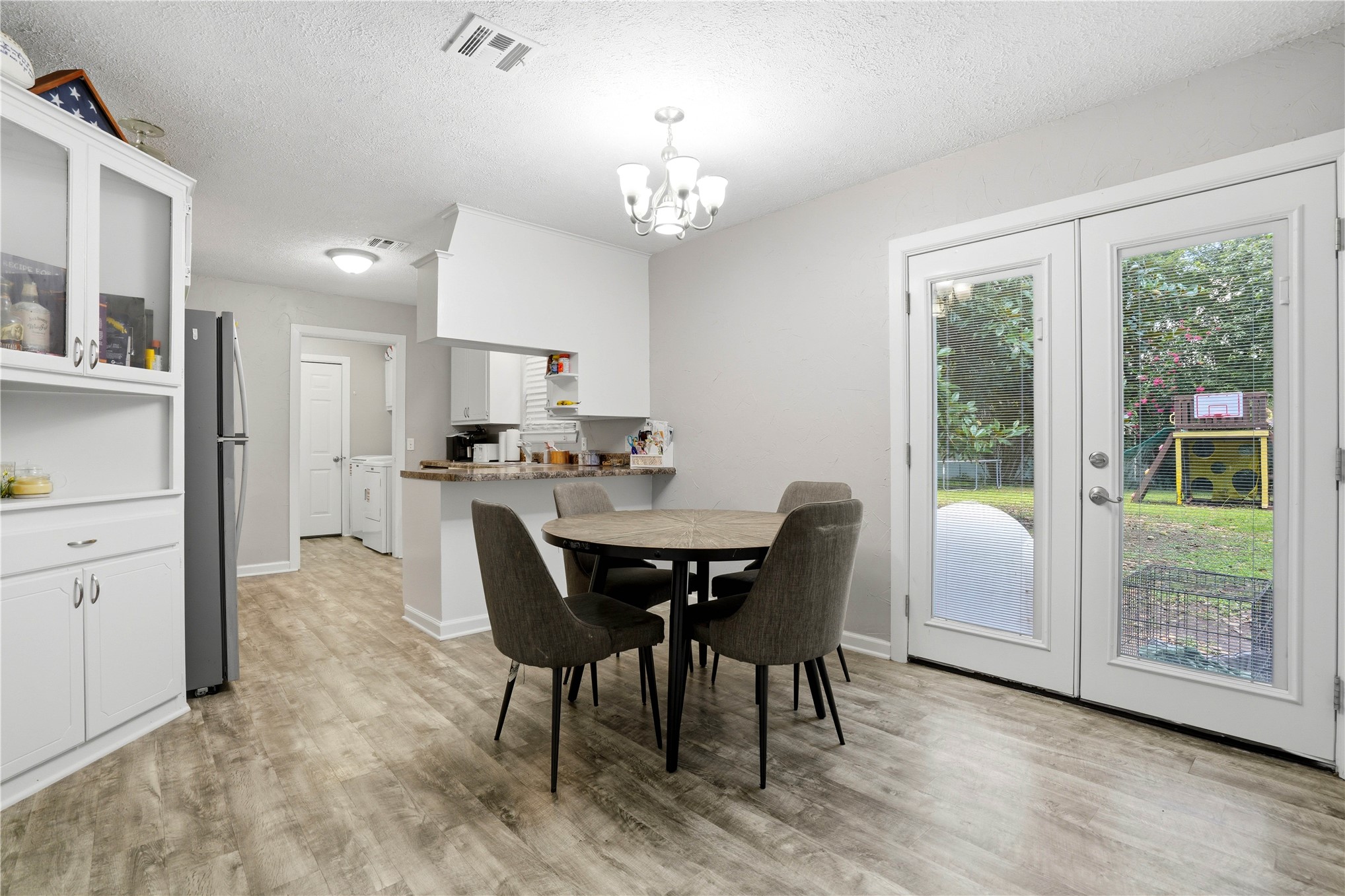 1502 N 3rd Avenue Warner OK 74469