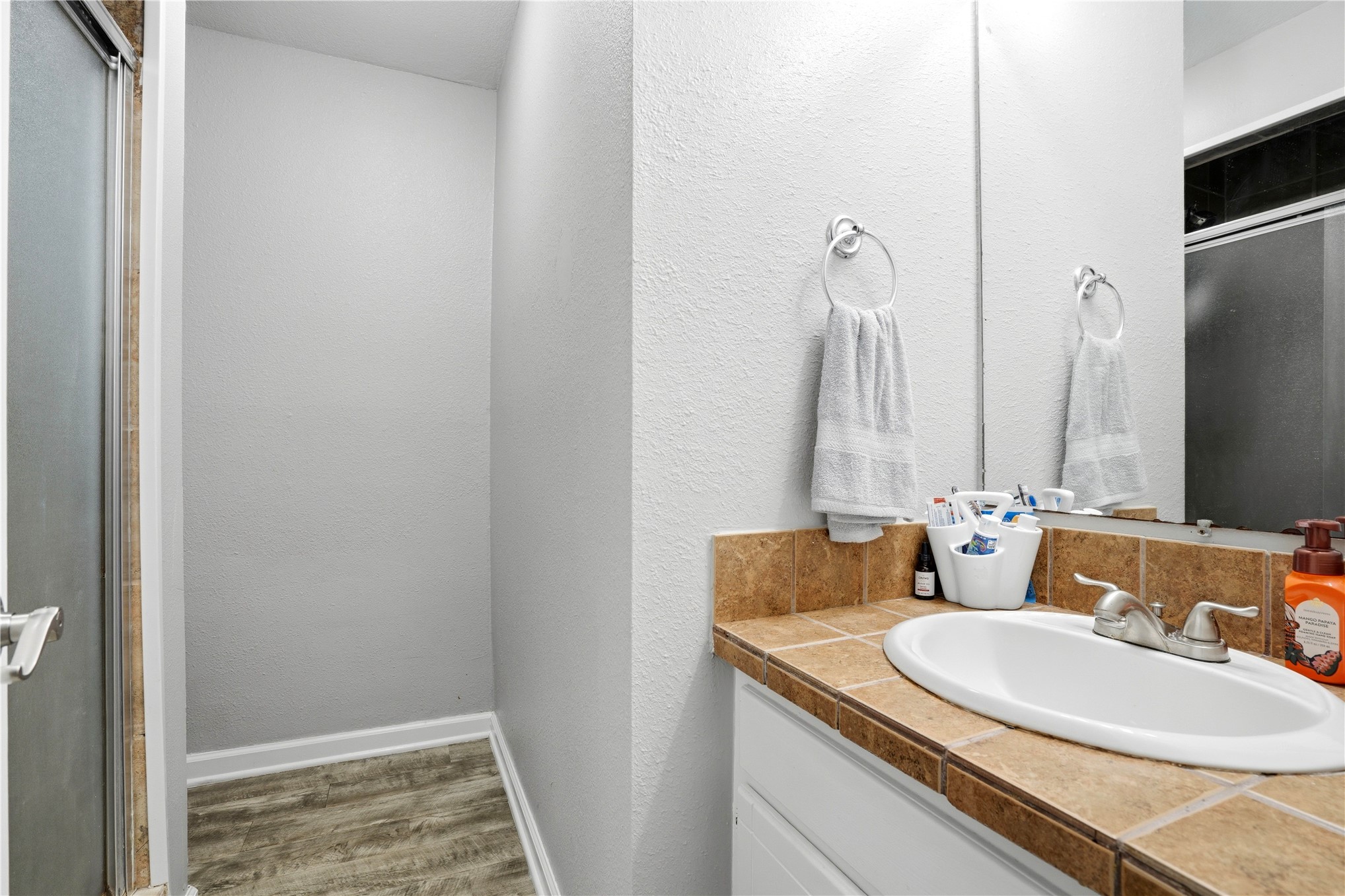 1502 N 3rd Avenue Warner OK 74469
