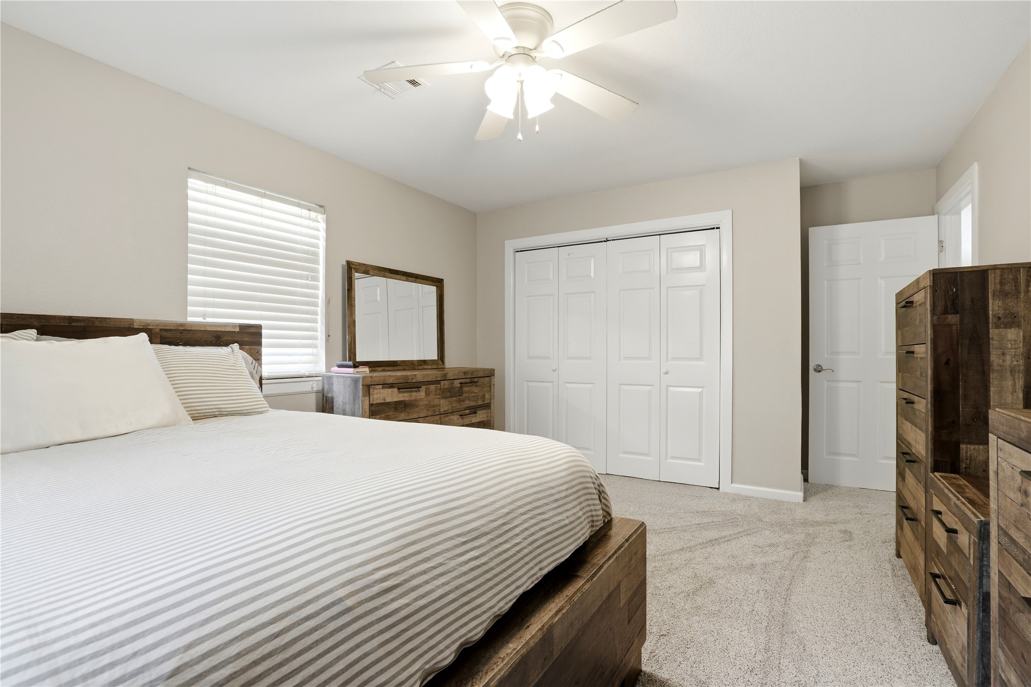 1502 N 3rd Avenue Warner OK 74469