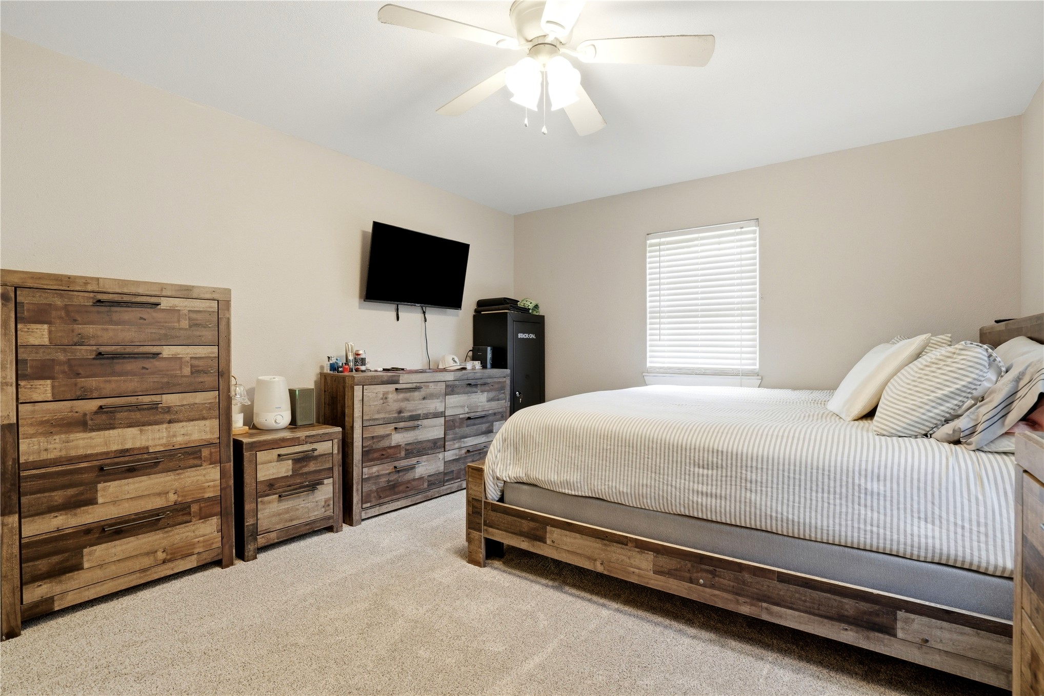 1502 N 3rd Avenue Warner OK 74469