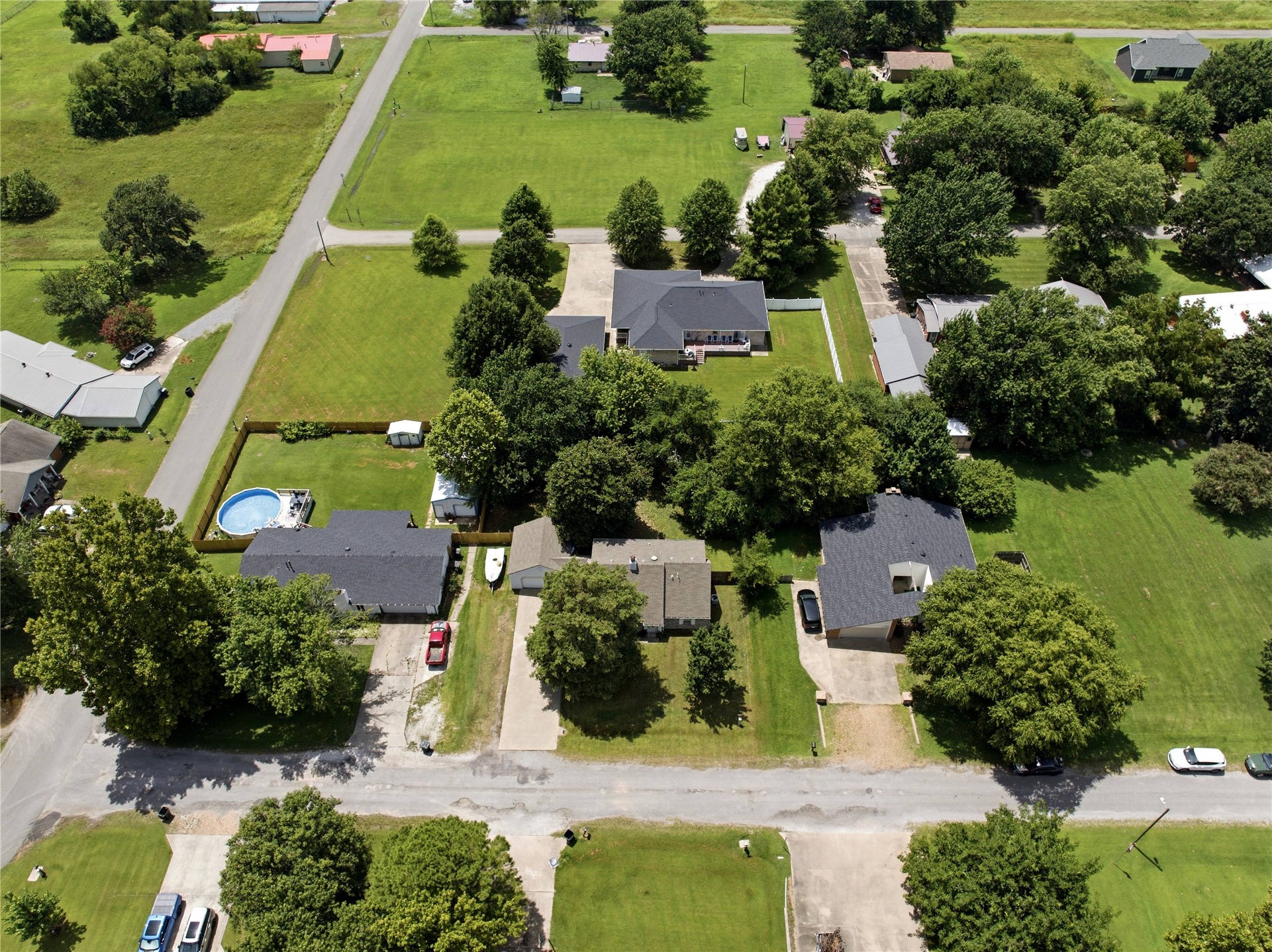 1502 N 3rd Avenue Warner OK 74469