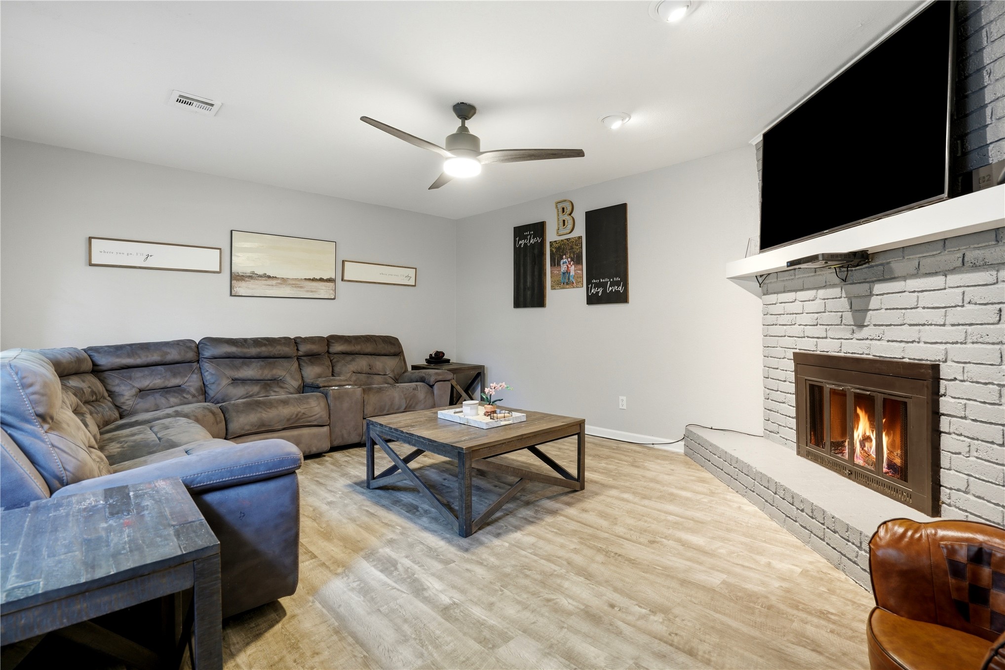 1502 N 3rd Avenue Warner OK 74469