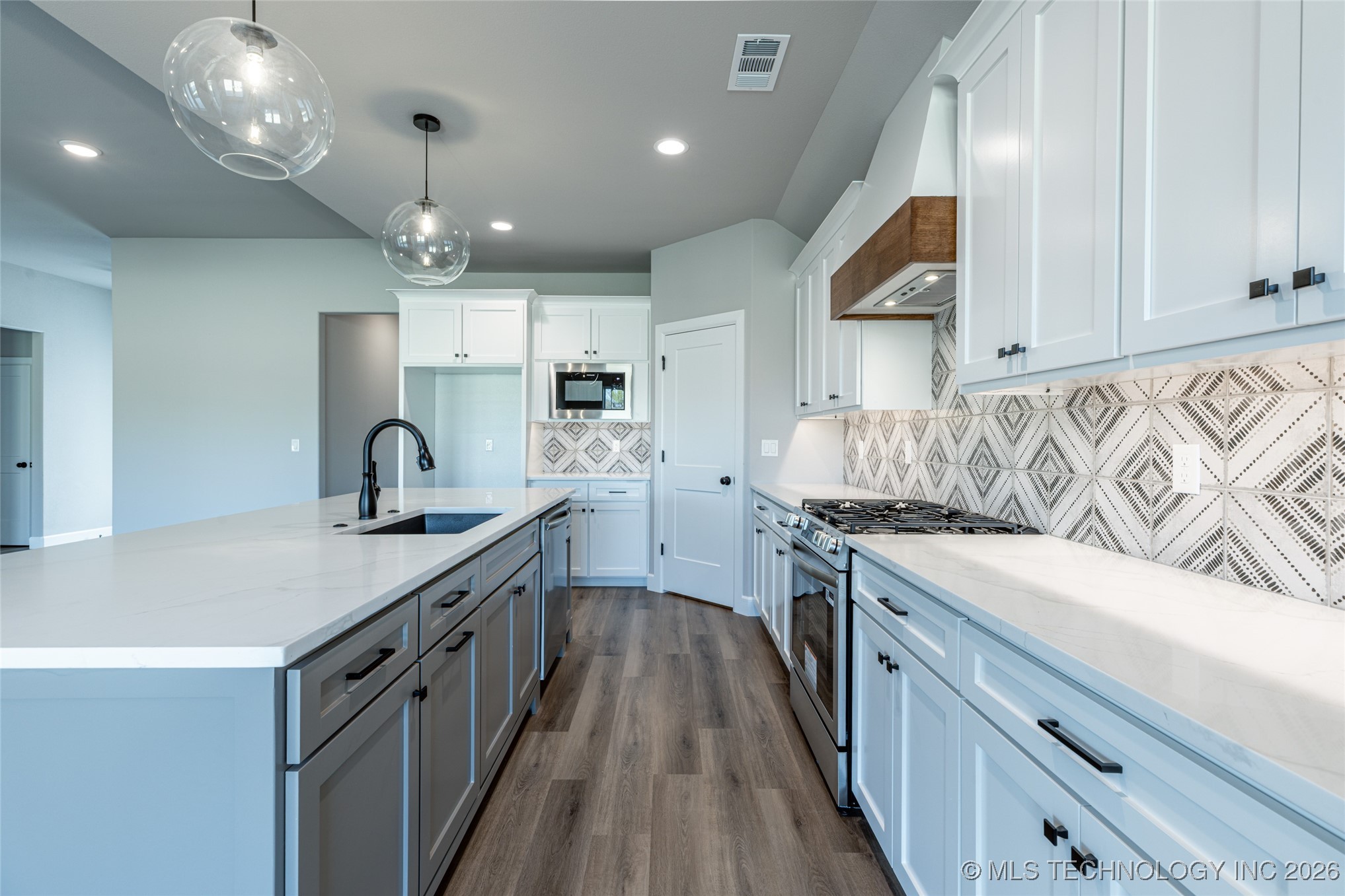 27909 E 107th Street S Coweta OK 74429