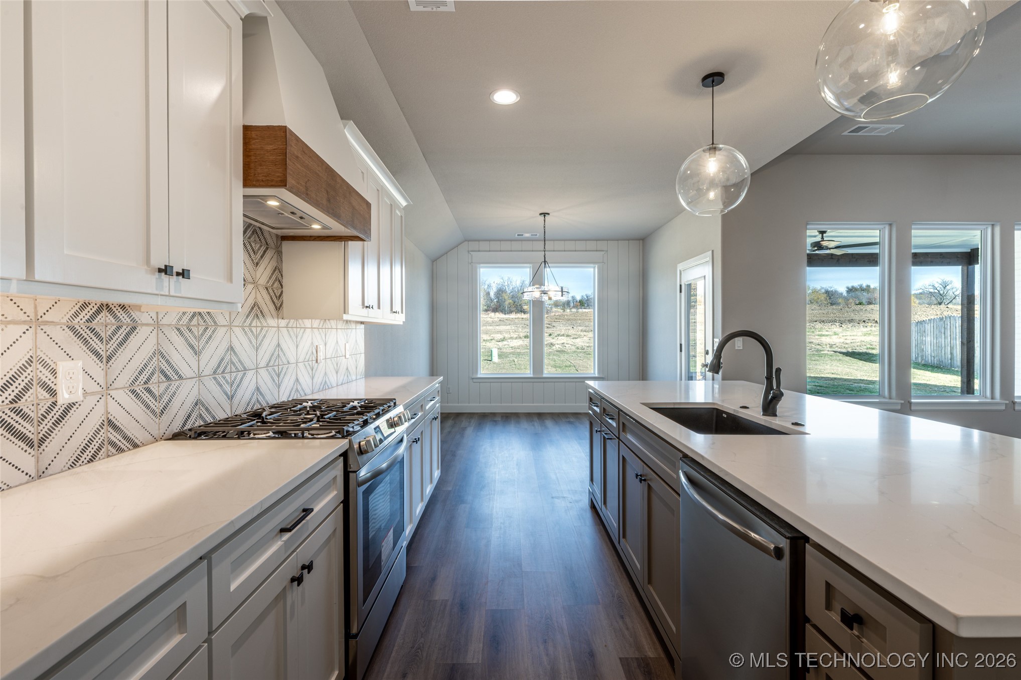 27909 E 107th Street S Coweta OK 74429