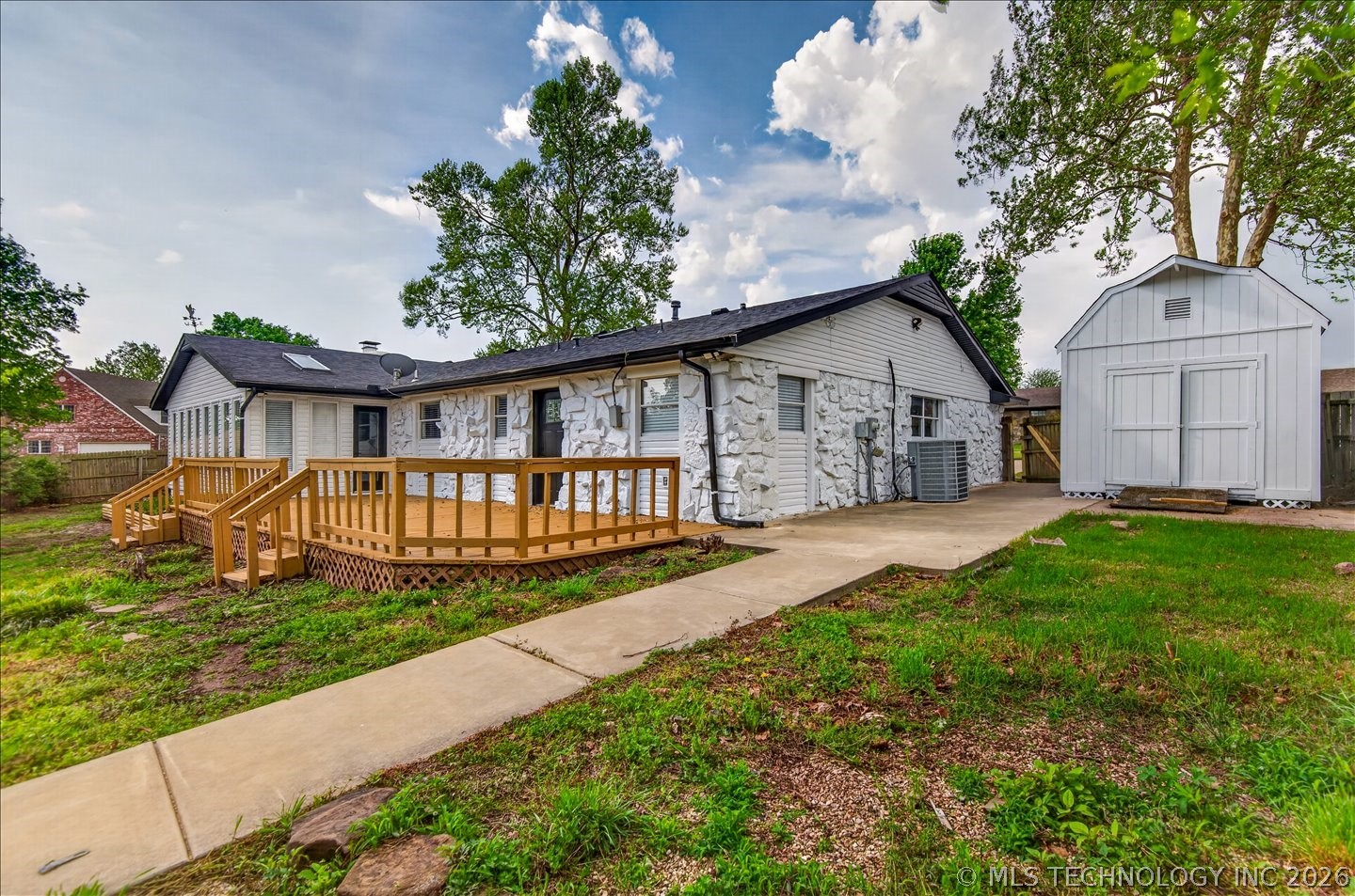 6644 SE Quail Ridge Road Bartlesville OK 74006