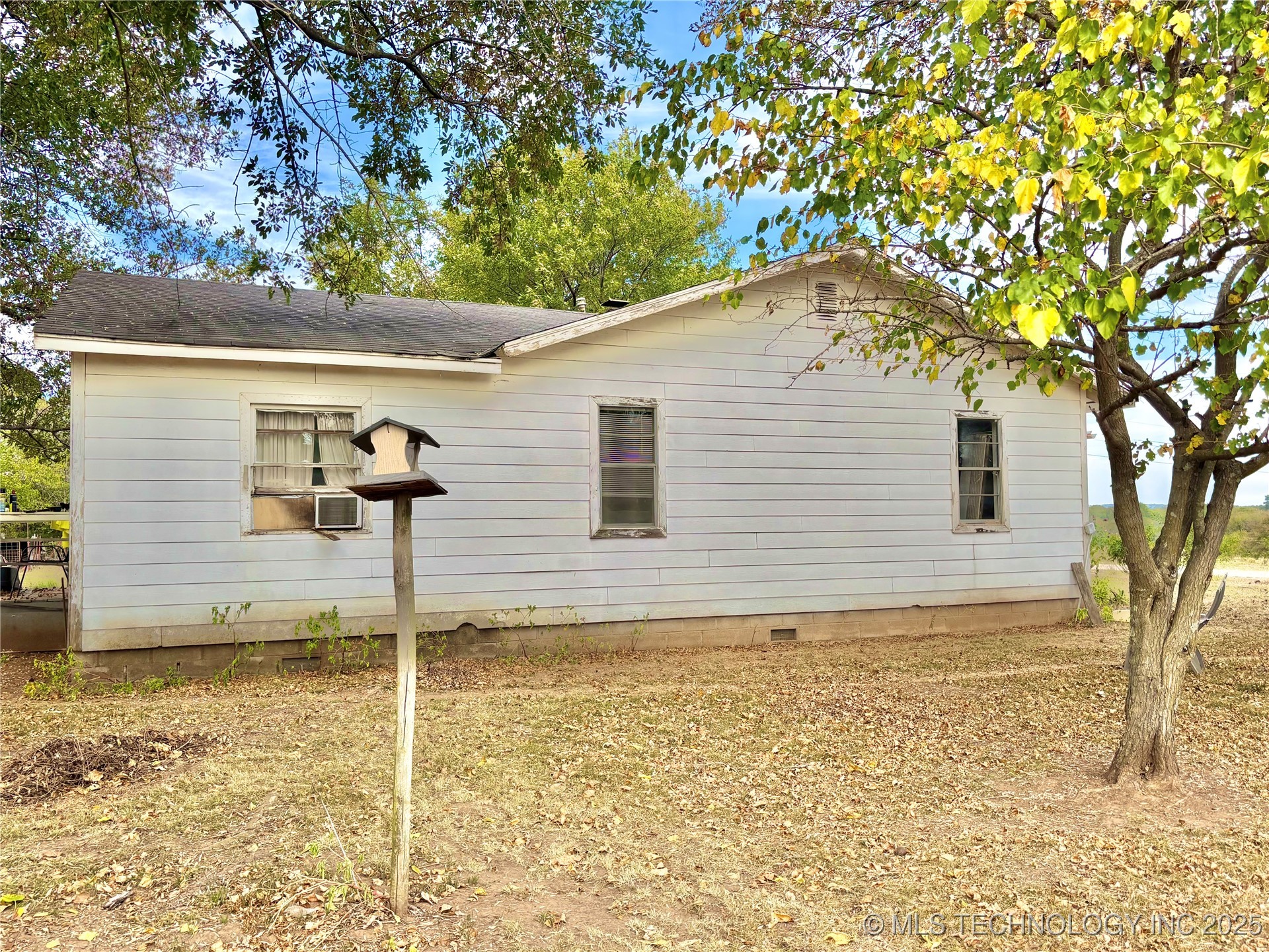 31651 W County Road 1240 Quinton OK 74561