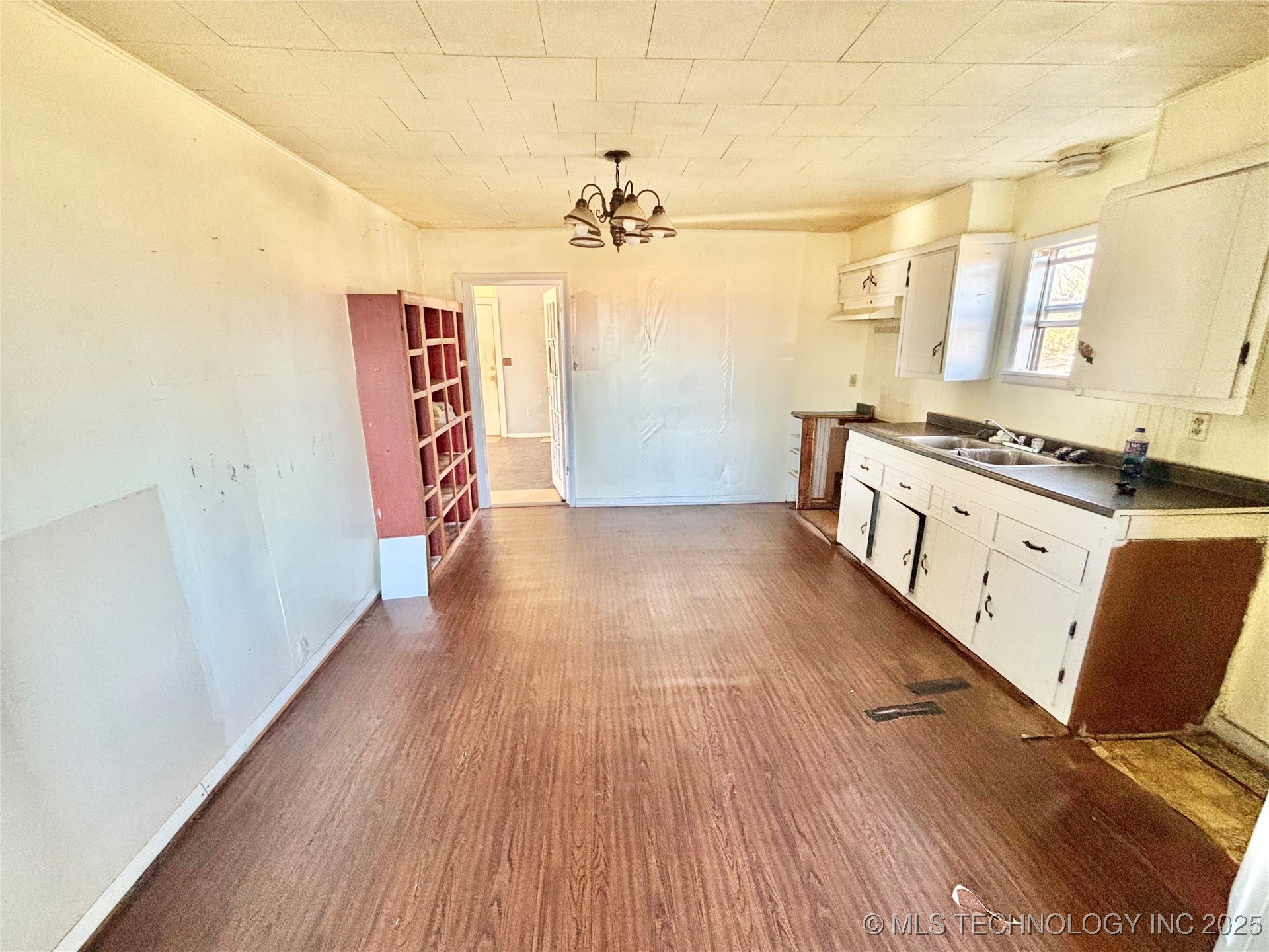 31651 W County Road 1240 Quinton OK 74561