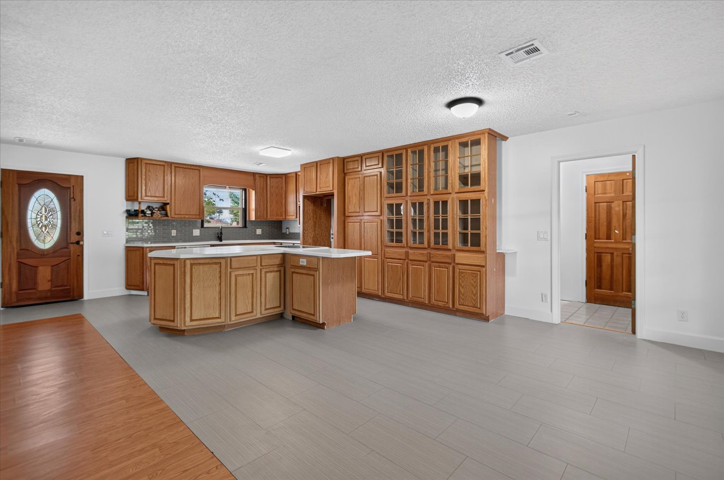 3716 S Velma Drive Bartlesville OK 74006