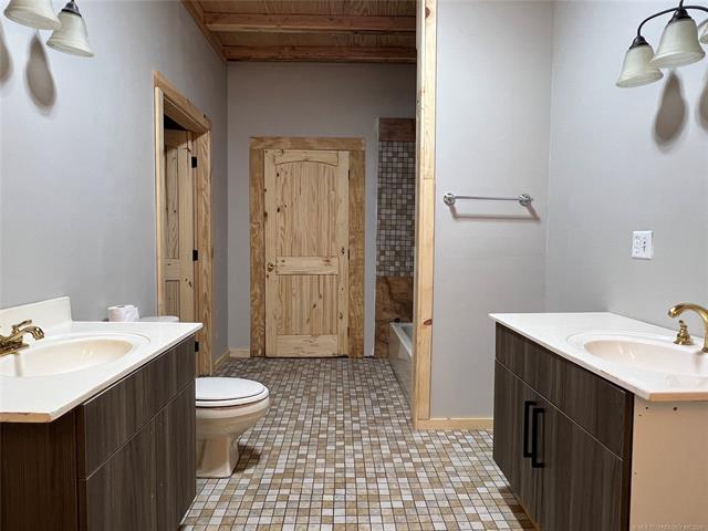 50552 W 11th Street S Jennings OK 74038